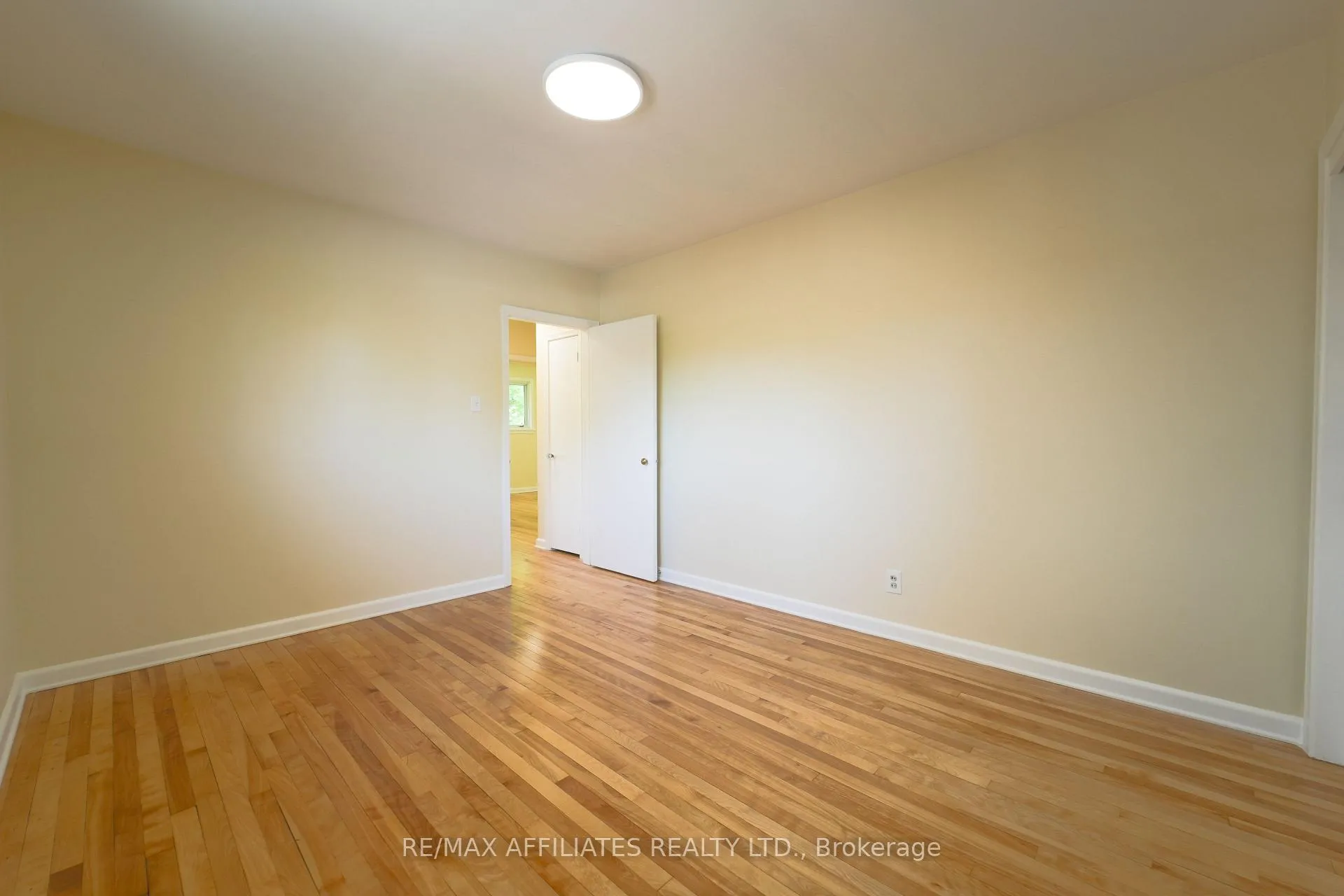 Photo 22 of 536 Browning Avenue, Ottawa, Riverview Park — HOMEH