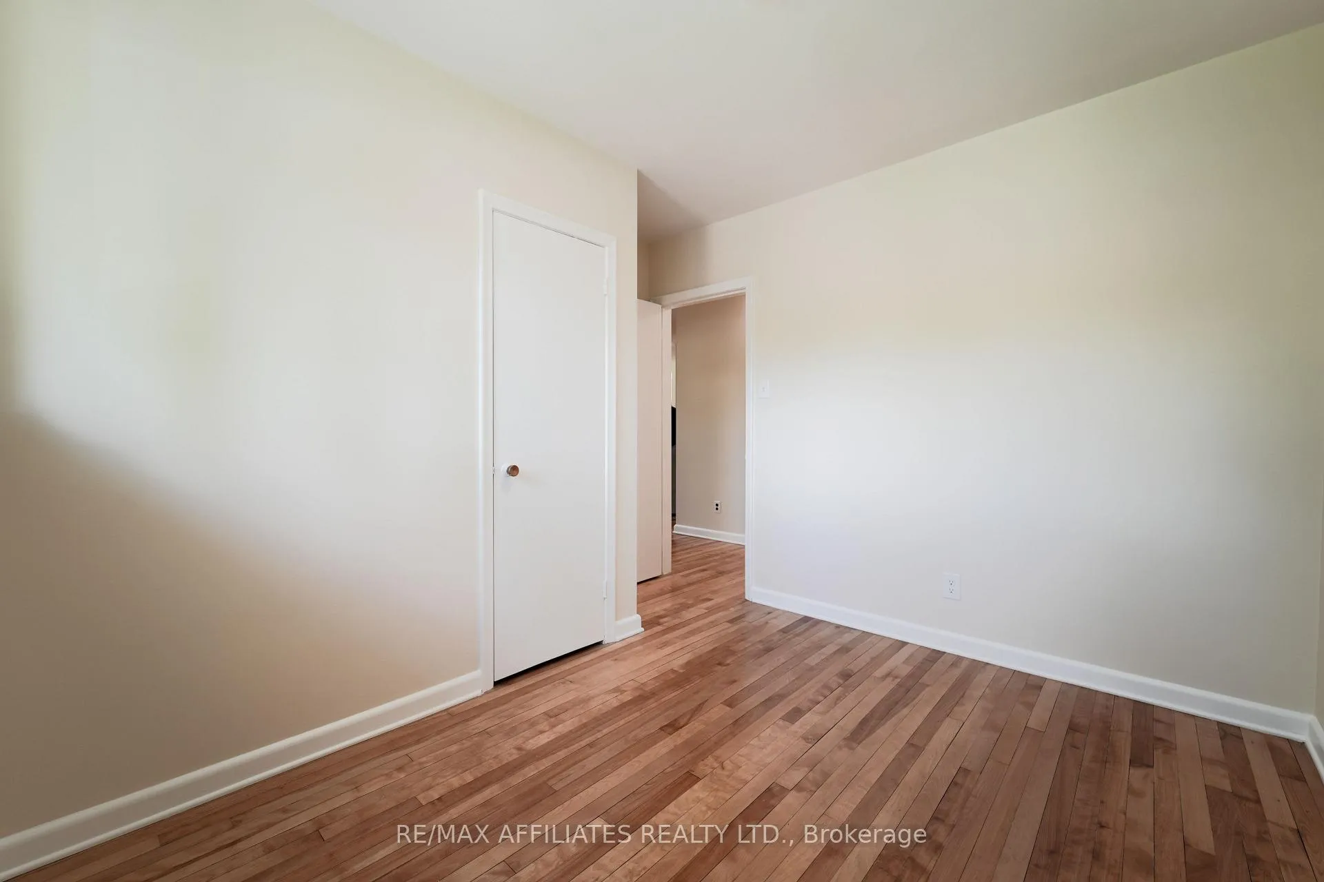 Photo 25 of 536 Browning Avenue, Ottawa, Riverview Park — HOMEH