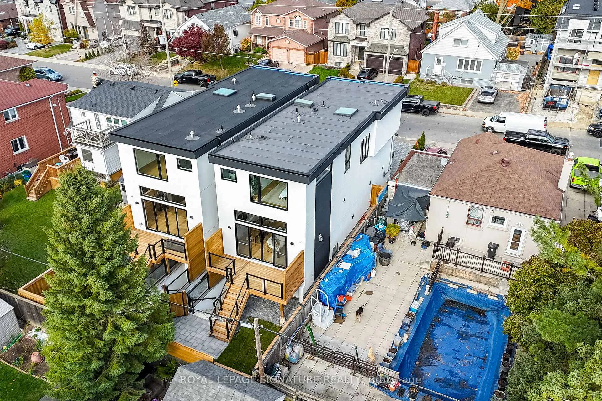 Photo 37 of 99 Yardley Avenue, Toronto, East York — HOMEH