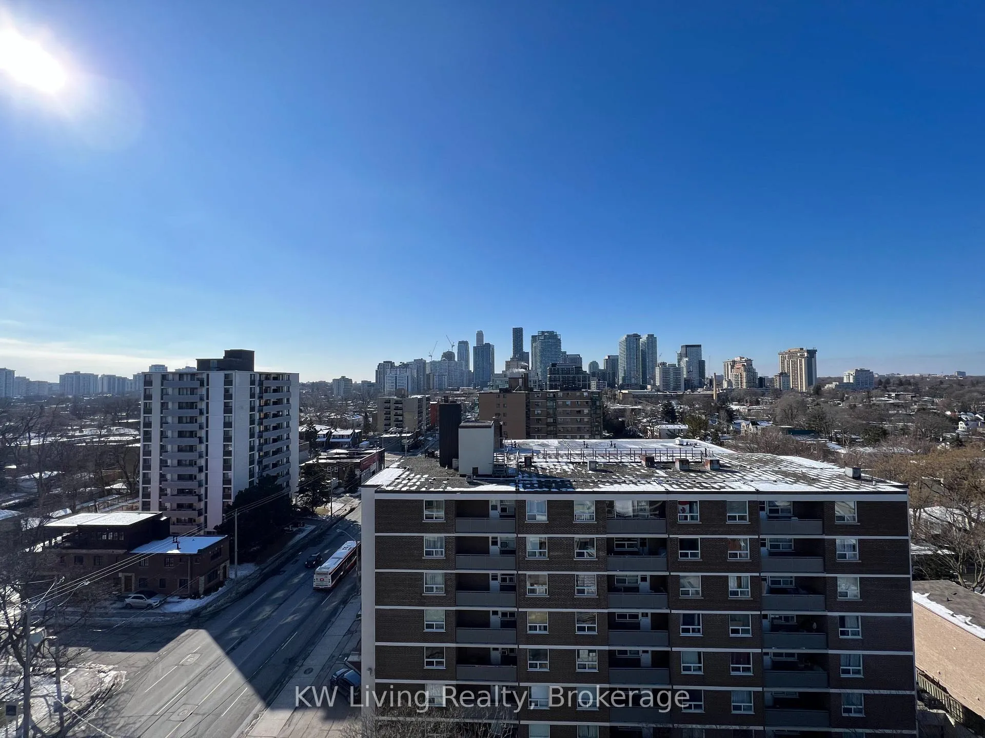 Photo 9 of Unit 905, 1 Cardiff Road, Toronto, Mount Pleasant East — HOMEH