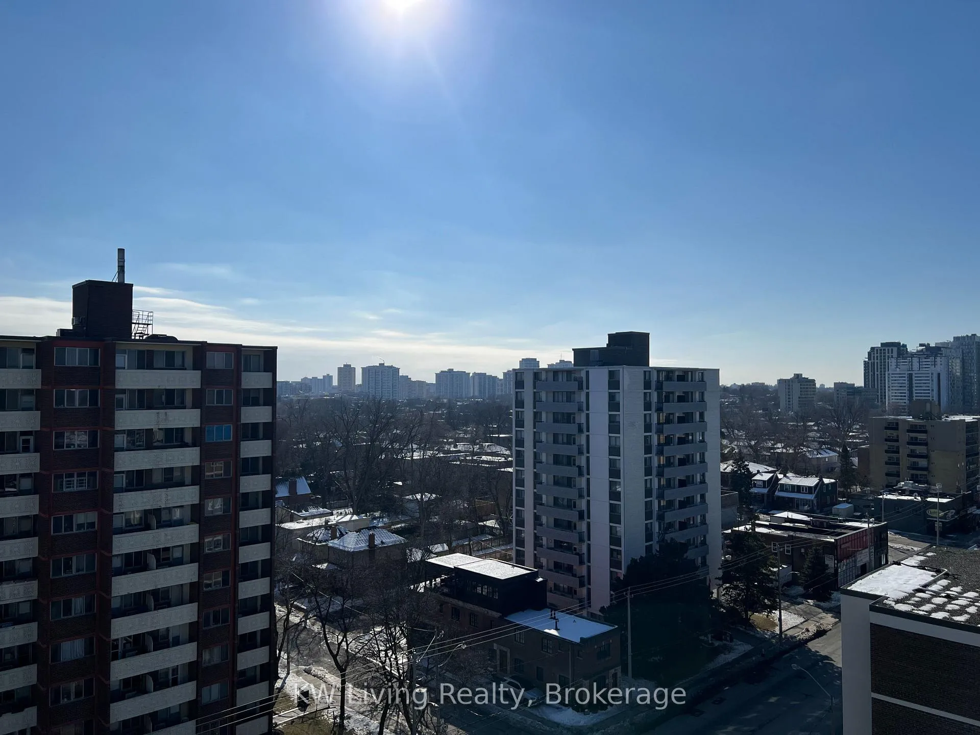 Photo 10 of Unit 905, 1 Cardiff Road, Toronto, Mount Pleasant East — HOMEH
