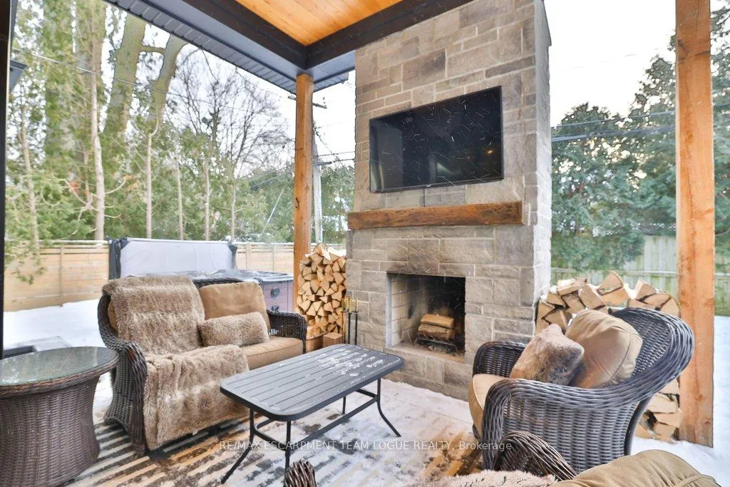 Photo 41 of 352 Wilson Avenue, Burlington, Shoreacres — HOMEH