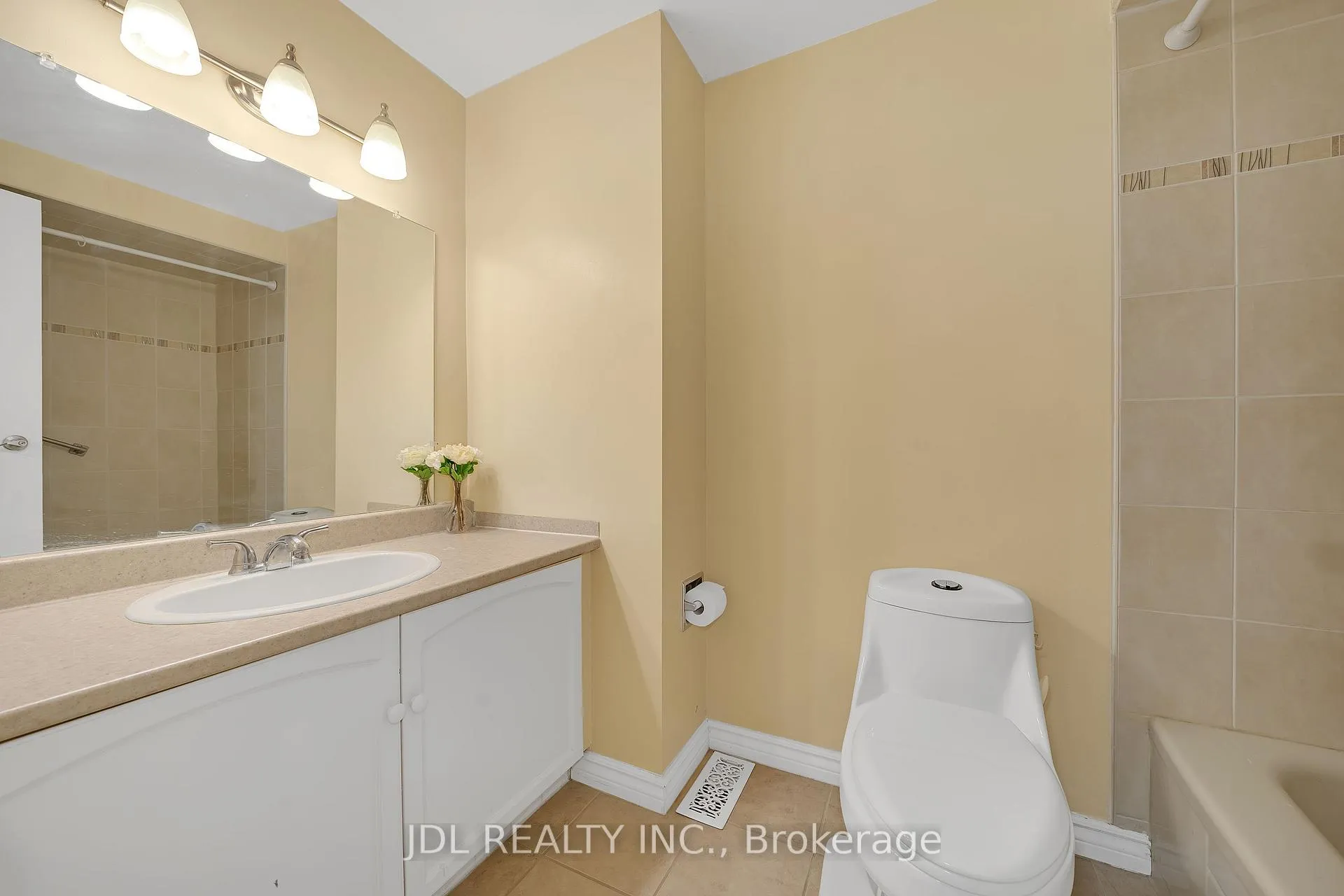 Photo 23 of 83 Reginald Crescent, Markham, Markham Village — HOMEH