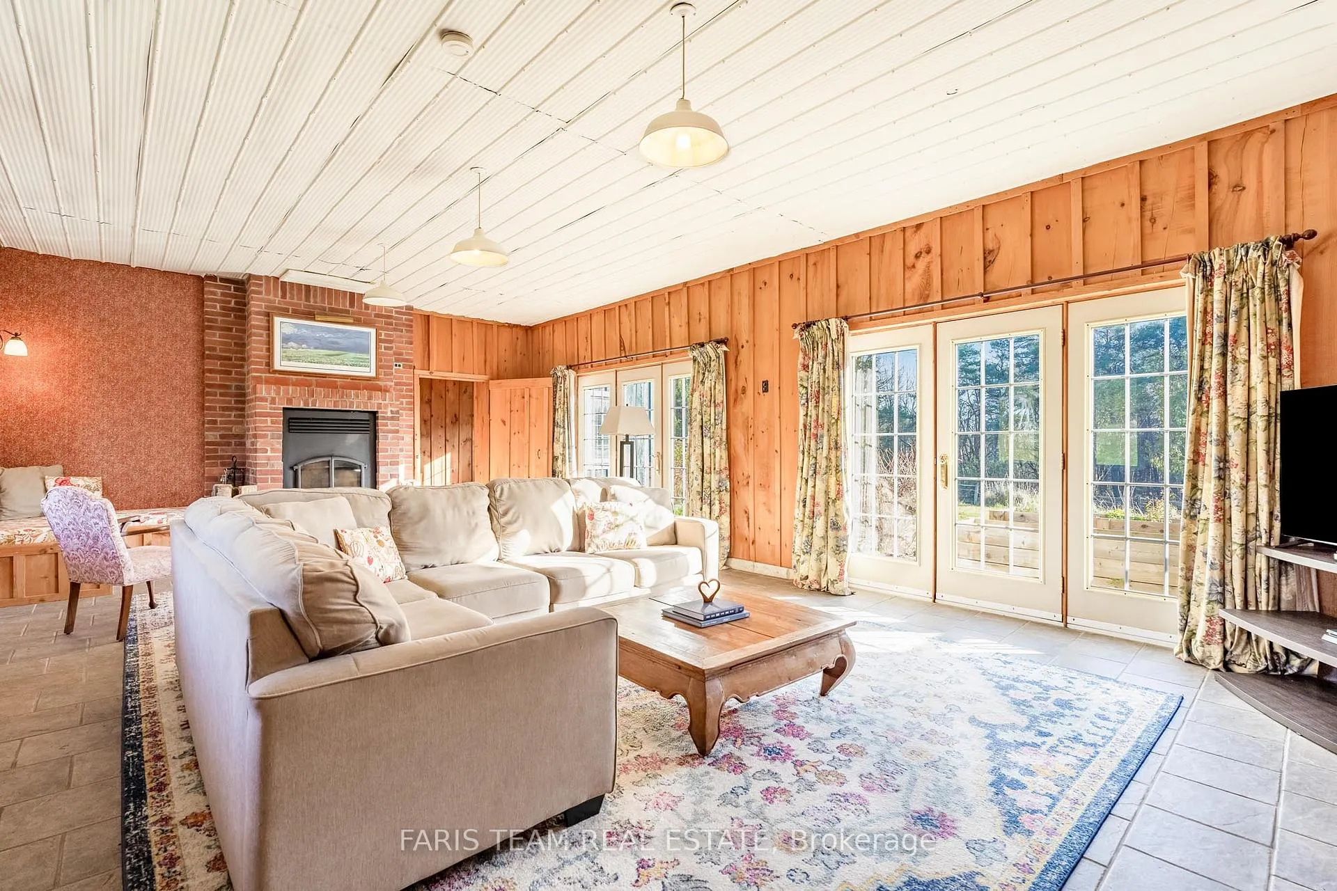 Photo 9 of 676555 Centre Road, Mulmur, Rural Mulmur — HOMEH