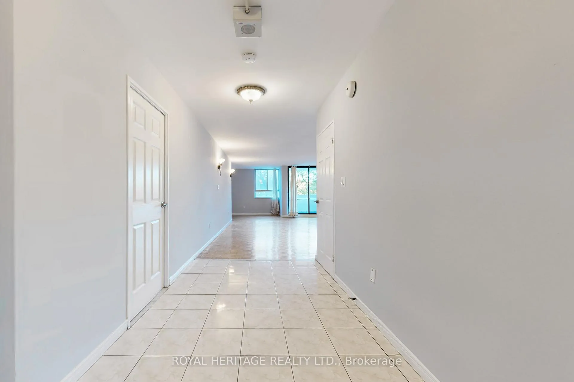 Photo 5 of Unit 301, 3 Massey Square, Toronto, Crescent Town — HOMEH
