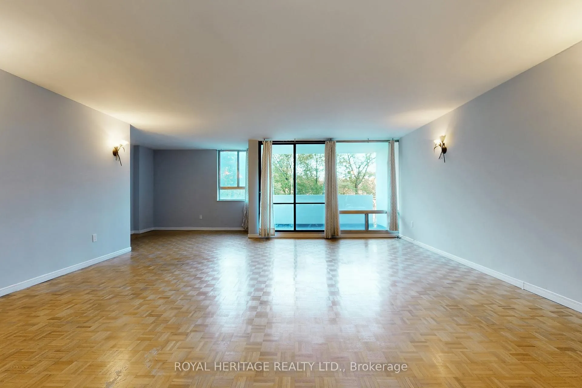 Photo 7 of Unit 301, 3 Massey Square, Toronto, Crescent Town — HOMEH