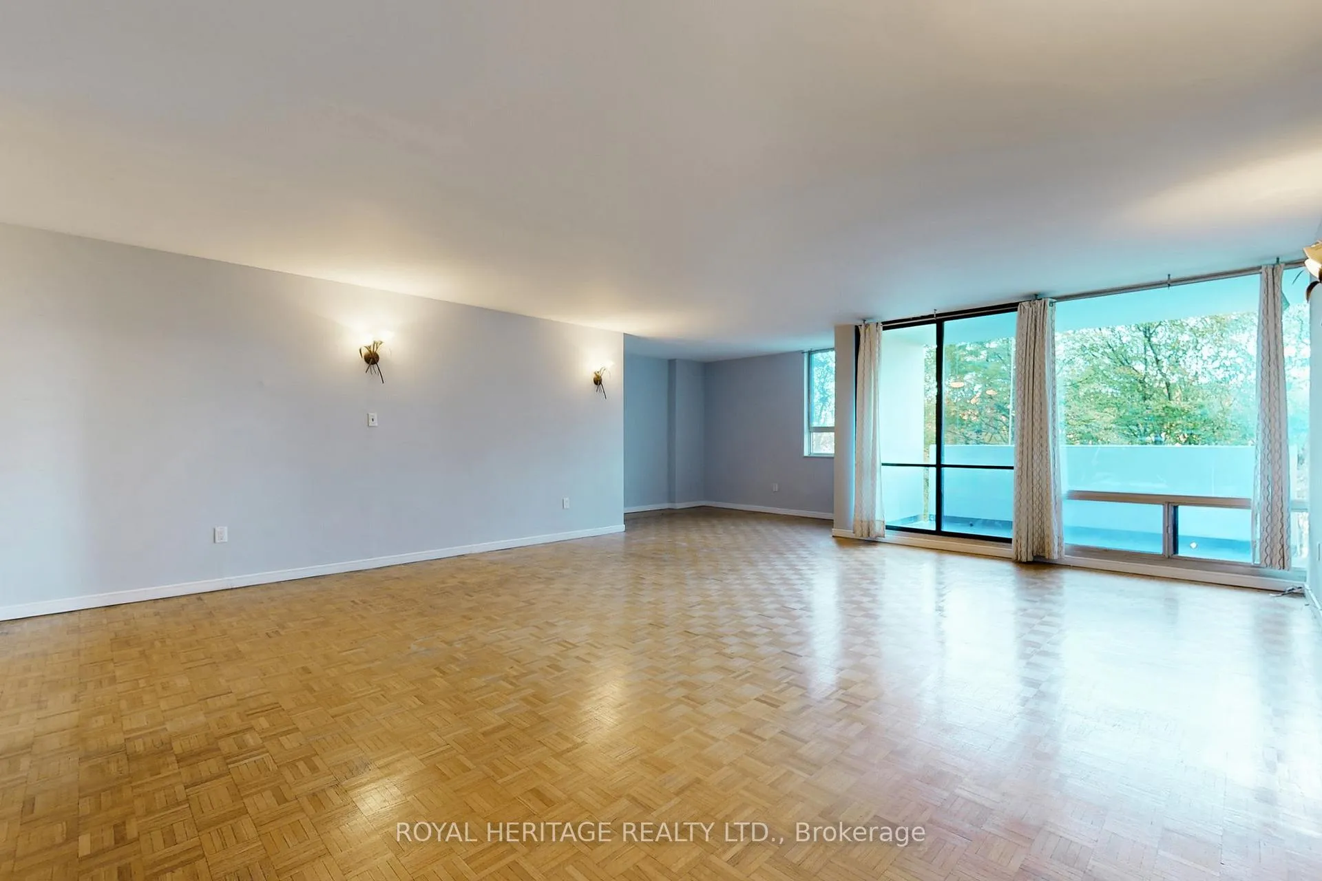 Photo 8 of Unit 301, 3 Massey Square, Toronto, Crescent Town — HOMEH