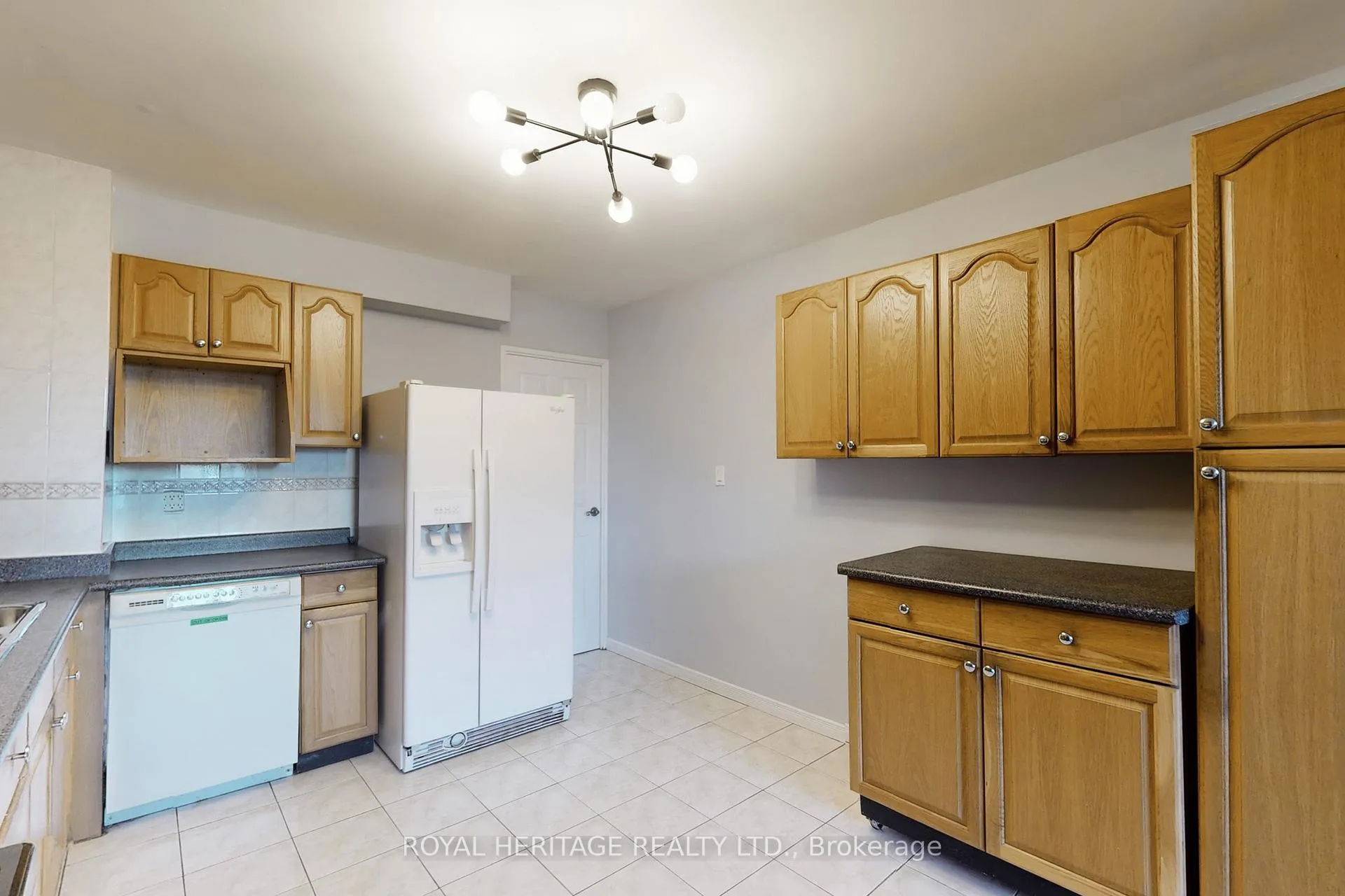 Photo 16 of Unit 301, 3 Massey Square, Toronto, Crescent Town — HOMEH