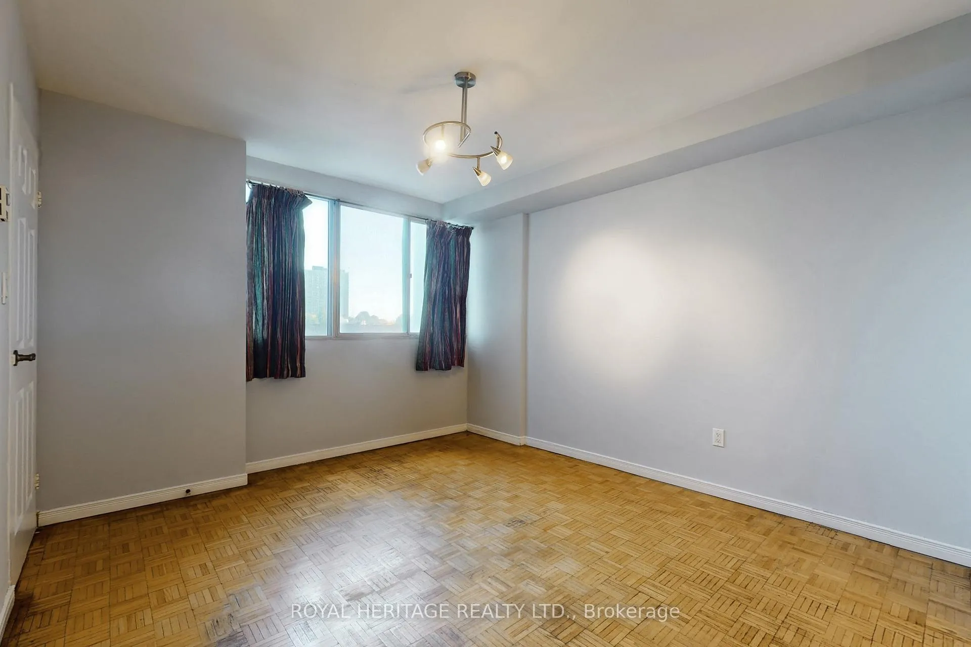Photo 17 of Unit 301, 3 Massey Square, Toronto, Crescent Town — HOMEH