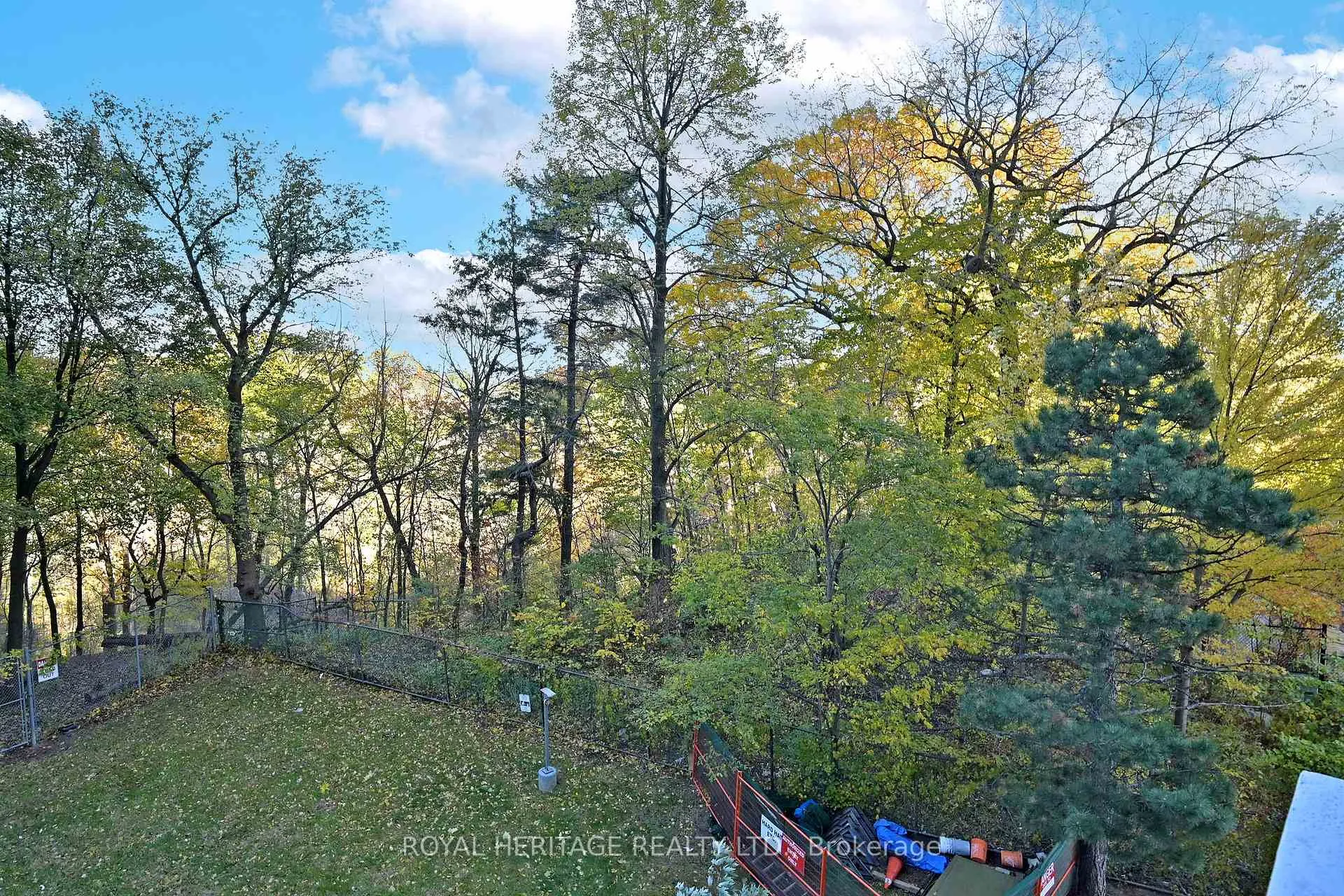 Photo 30 of Unit 301, 3 Massey Square, Toronto, Crescent Town — HOMEH