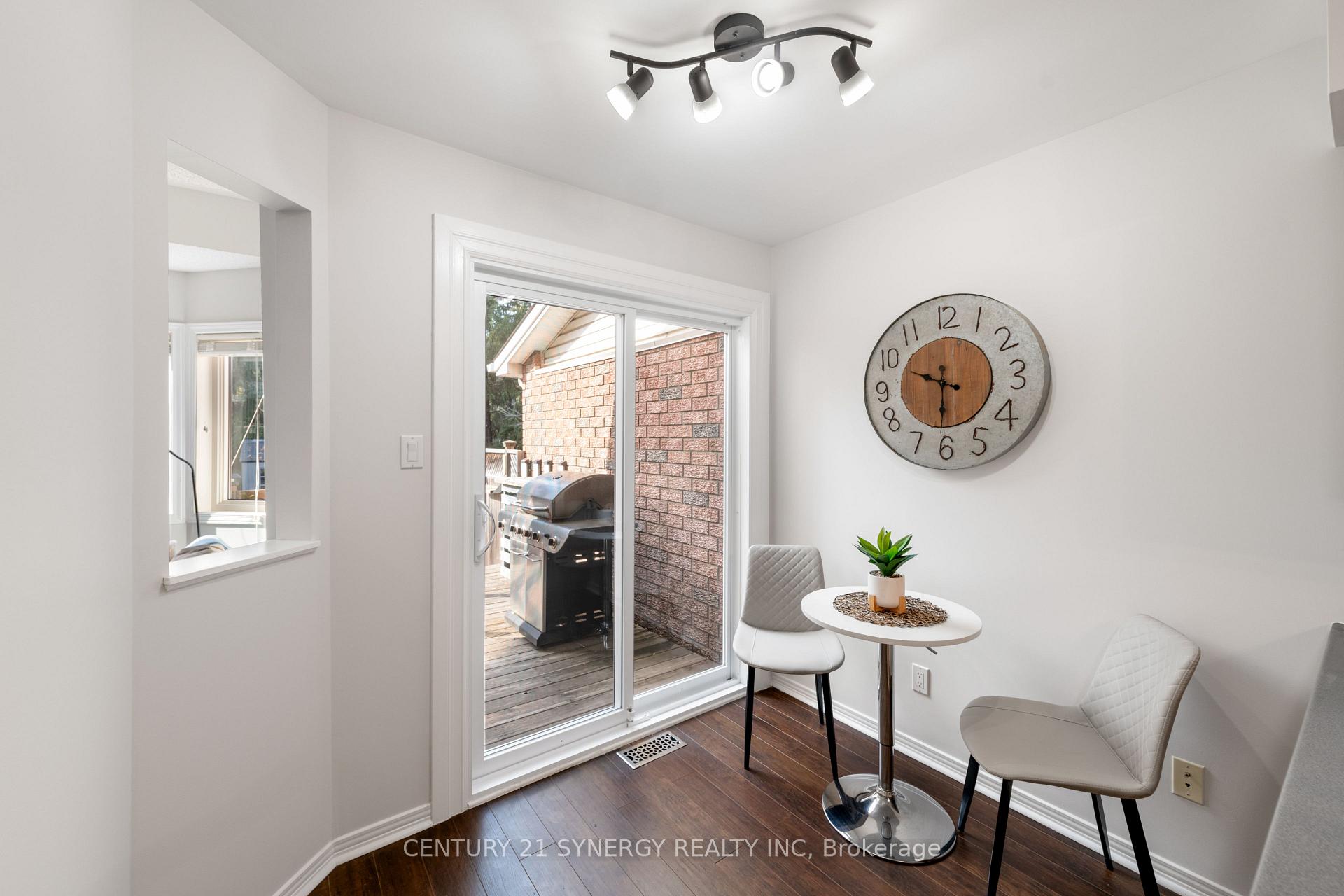 Photo 17 of 548 Wild Shore Crescent, Ottawa, Riverside South/Gloucester Glen — HOMEH