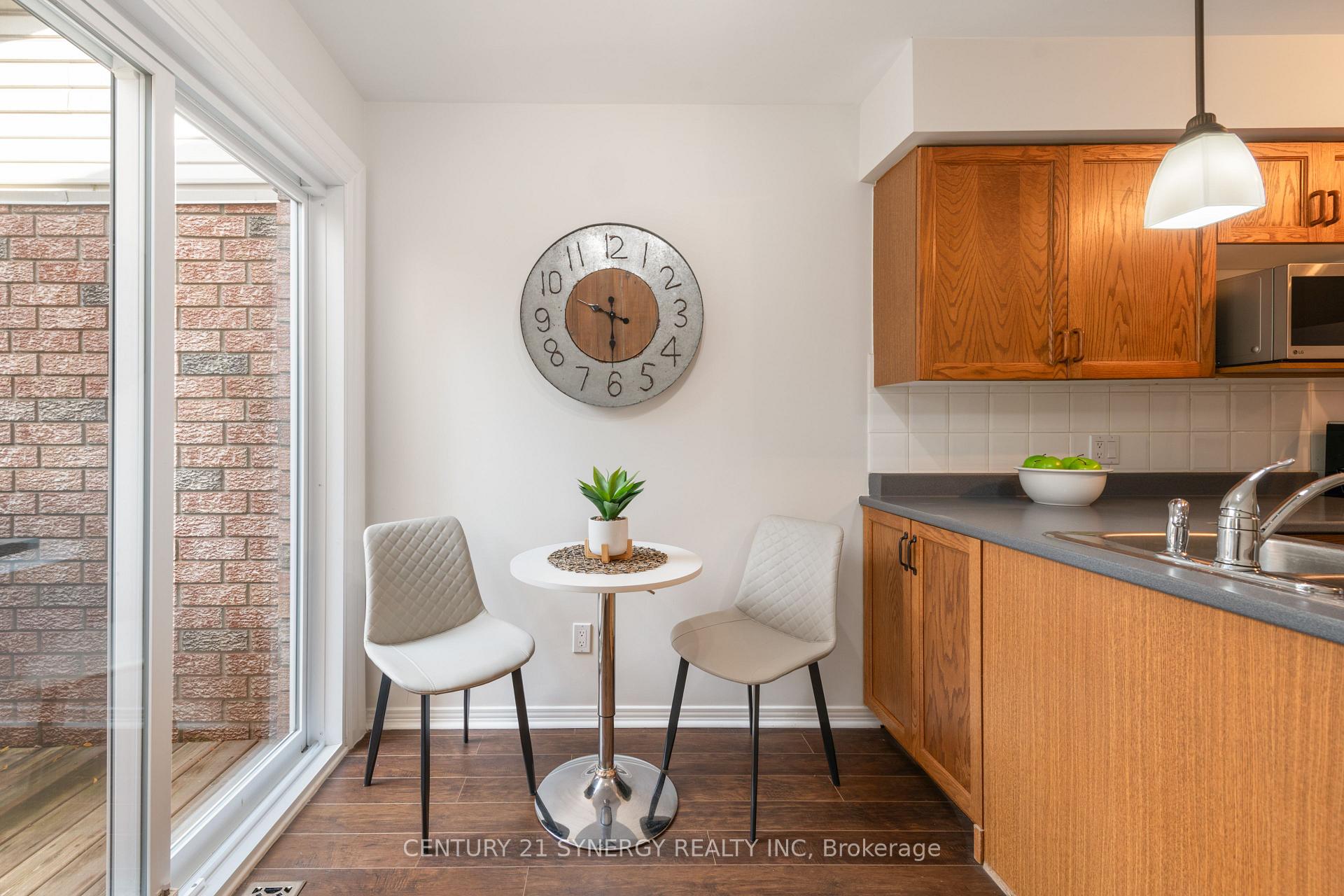 Photo 18 of 548 Wild Shore Crescent, Ottawa, Riverside South/Gloucester Glen — HOMEH