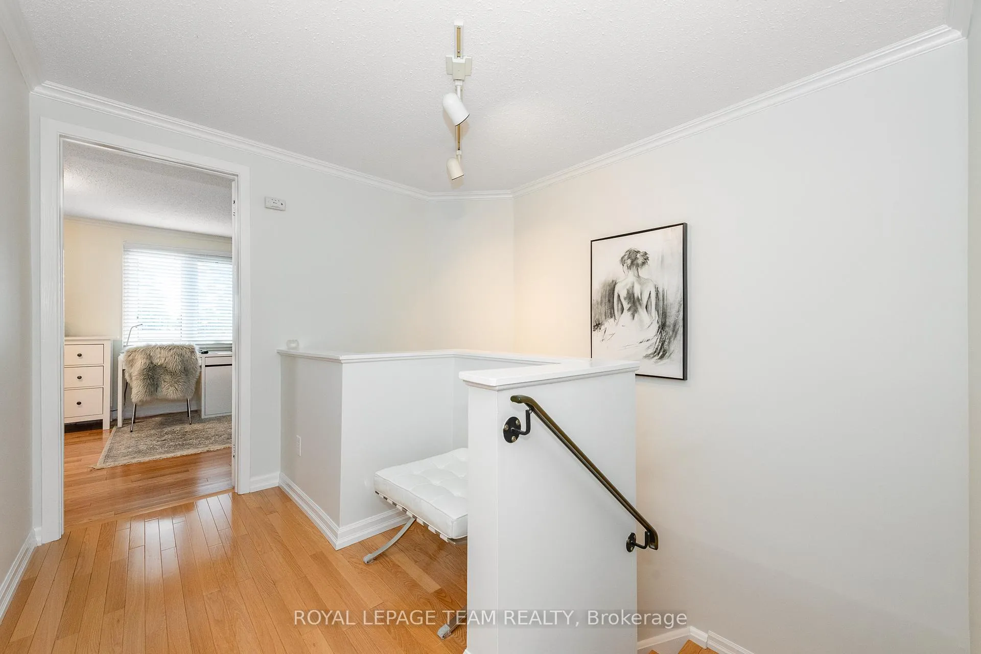 Photo 13 of 2604 Southvale Crescent S, Ottawa, Sheffield Glen/Industrial Park — HOMEH