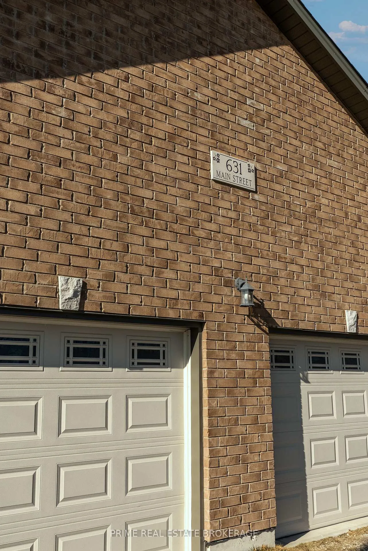 Photo 46 of 631 Main Street, Chatham-Kent, Bothwell — HOMEH