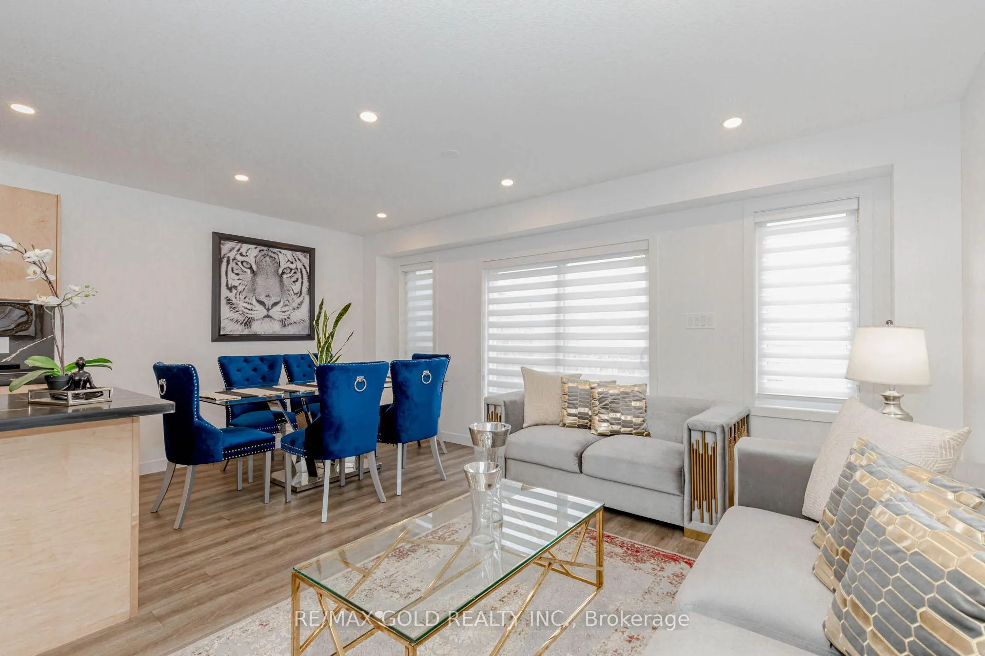 Photo 12 of 107 Pony Way, Kitchener — HOMEH