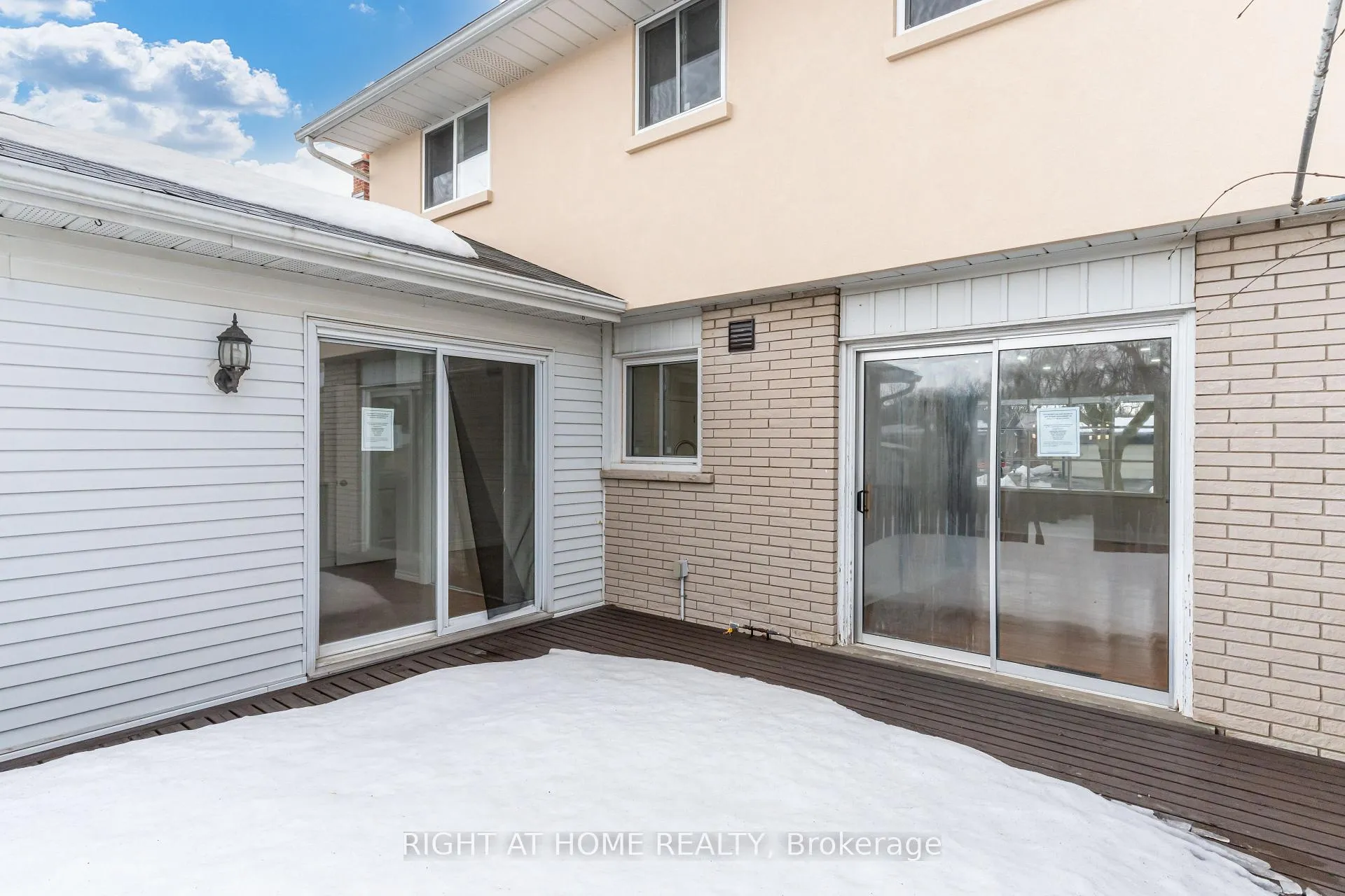 Photo 13 of 19 Niagara Road, Kitchener — HOMEH