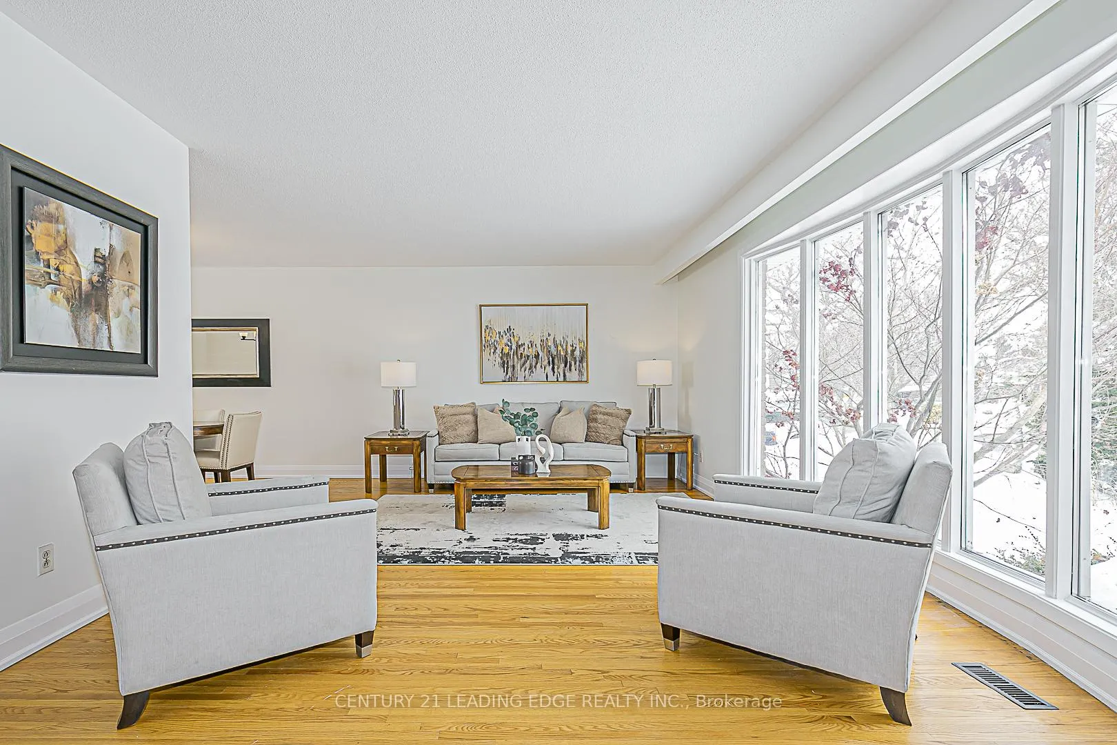 Photo 5 of 26 Wootten Way S, Markham, Sherwood-Amberglen — HOMEH