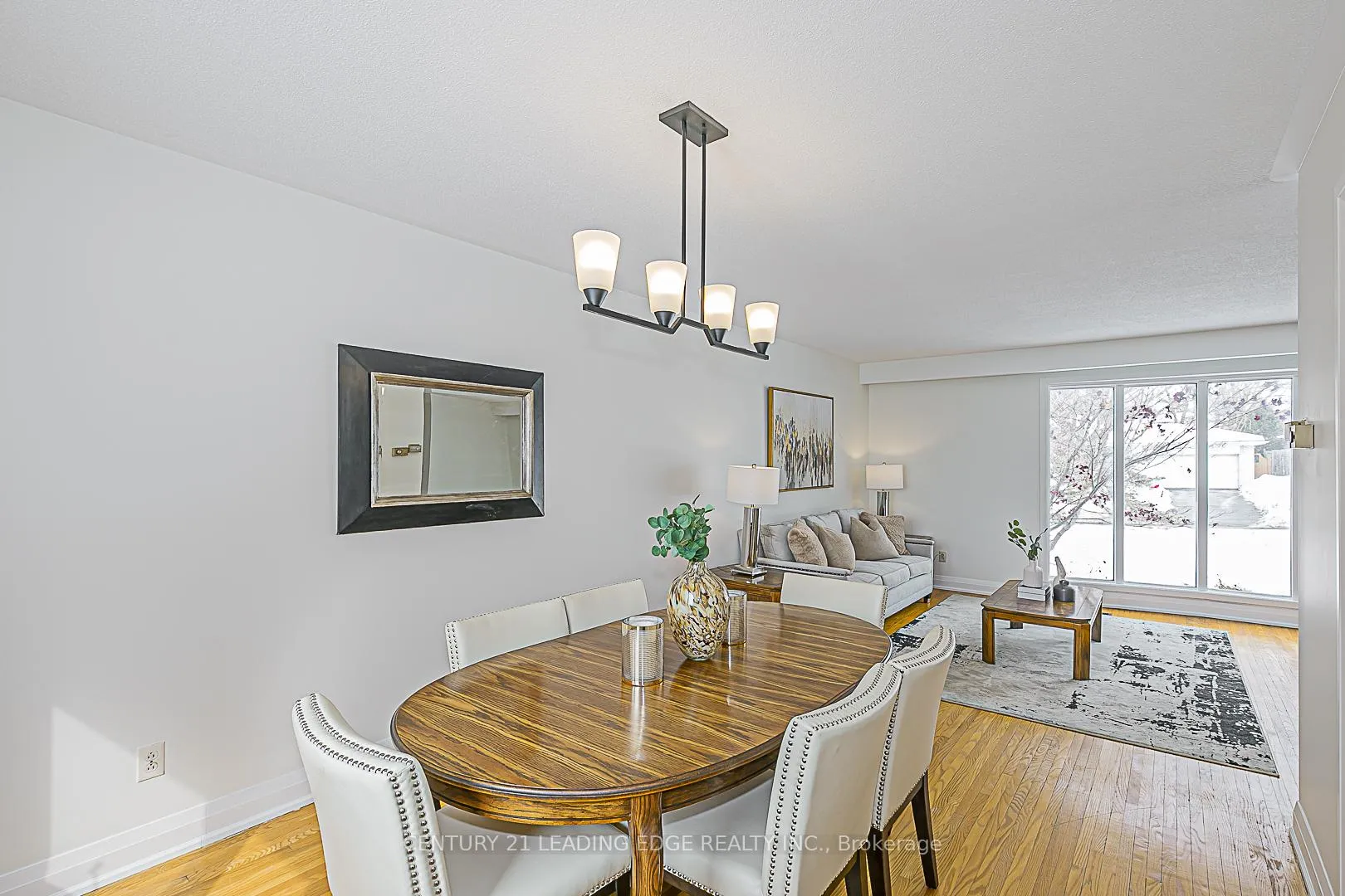 Photo 10 of 26 Wootten Way S, Markham, Sherwood-Amberglen — HOMEH