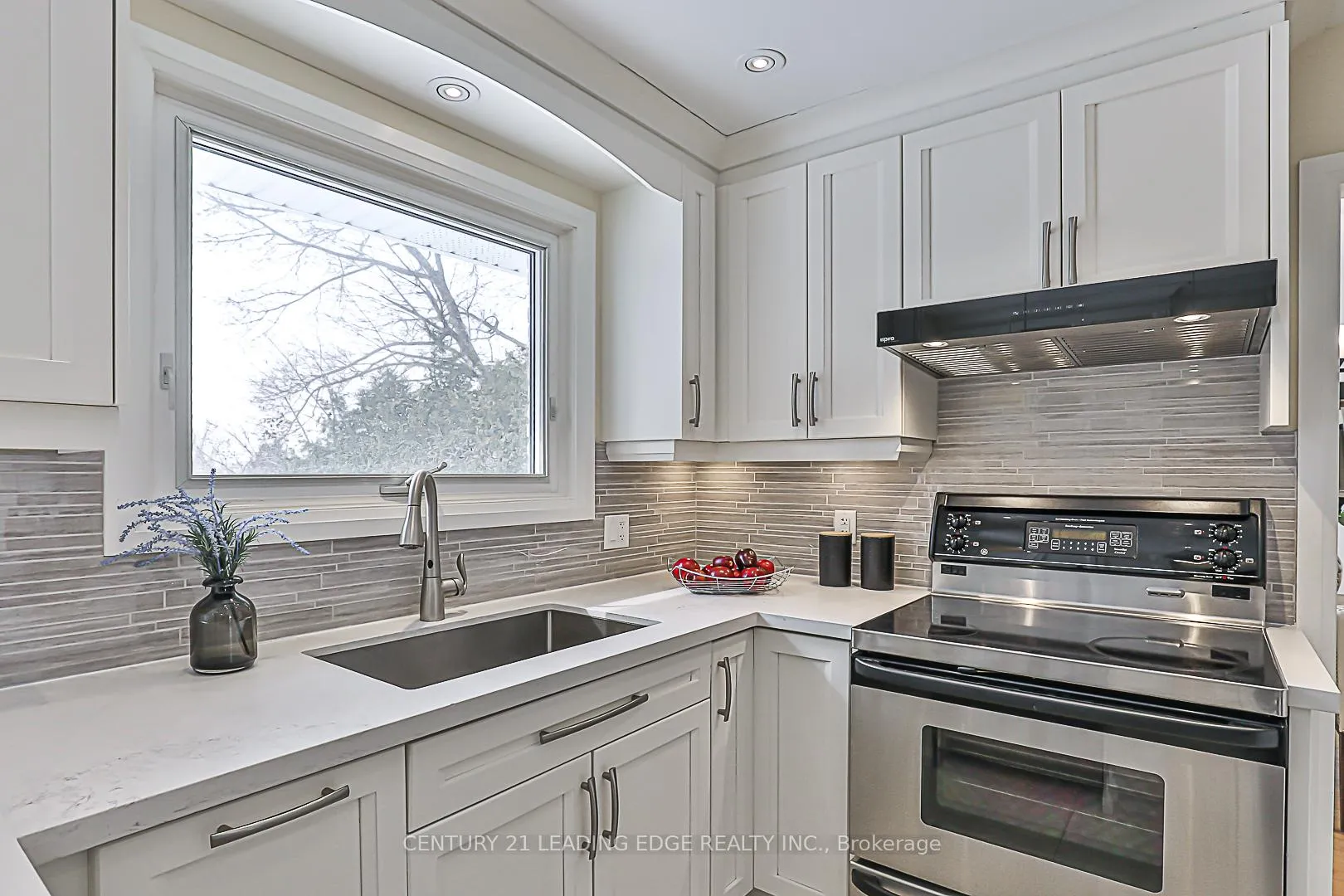 Photo 14 of 26 Wootten Way S, Markham, Sherwood-Amberglen — HOMEH
