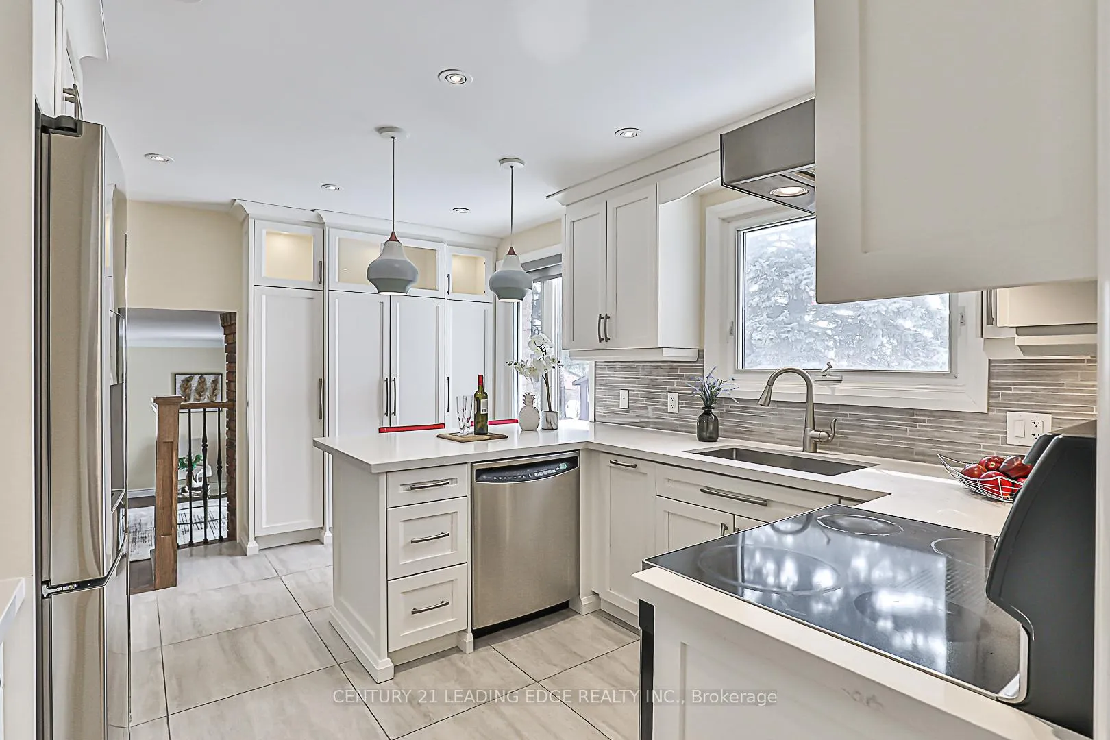 Photo 16 of 26 Wootten Way S, Markham, Sherwood-Amberglen — HOMEH
