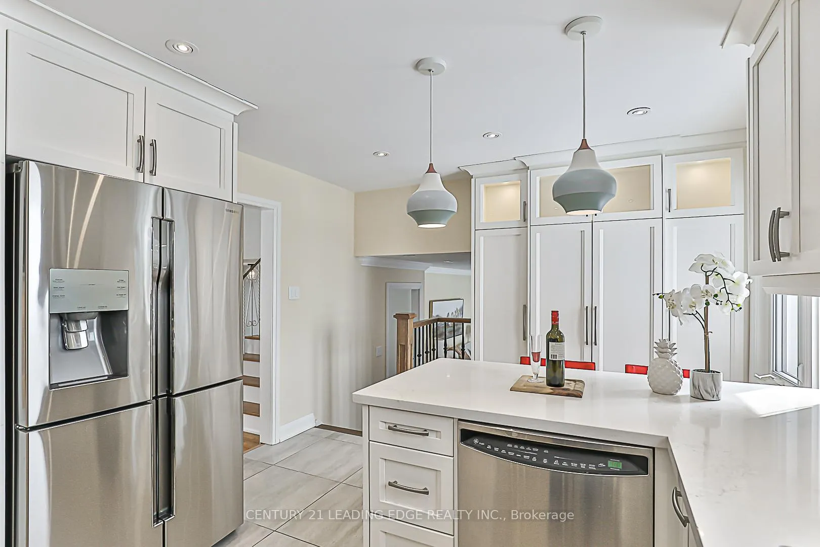 Photo 17 of 26 Wootten Way S, Markham, Sherwood-Amberglen — HOMEH