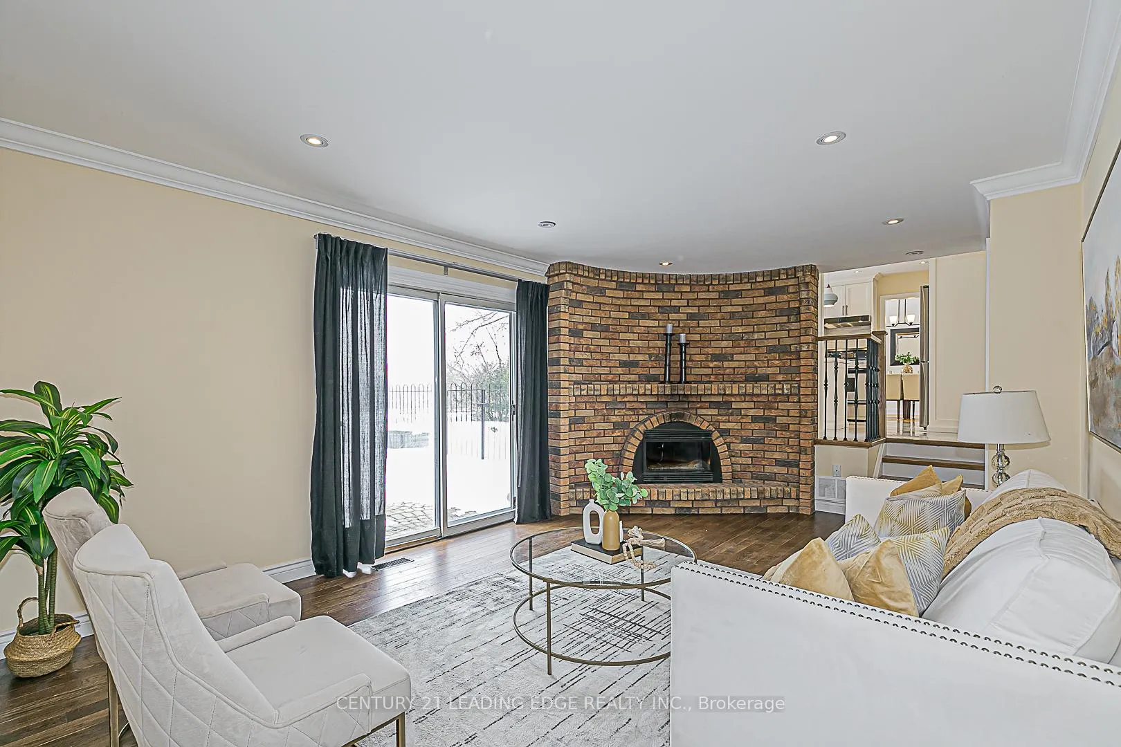 Photo 18 of 26 Wootten Way S, Markham, Sherwood-Amberglen — HOMEH