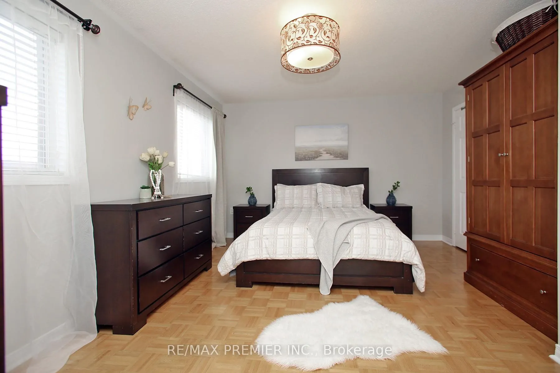 Photo 26 of 45 Dylan Street, Vaughan, Vellore Village — HOMEH