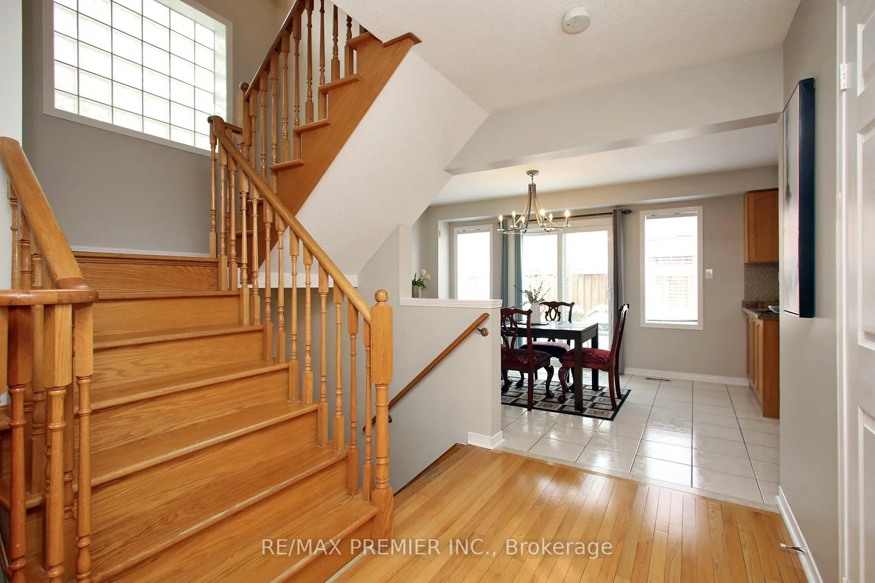 Photo 31 of 45 Dylan Street, Vaughan, Vellore Village — HOMEH
