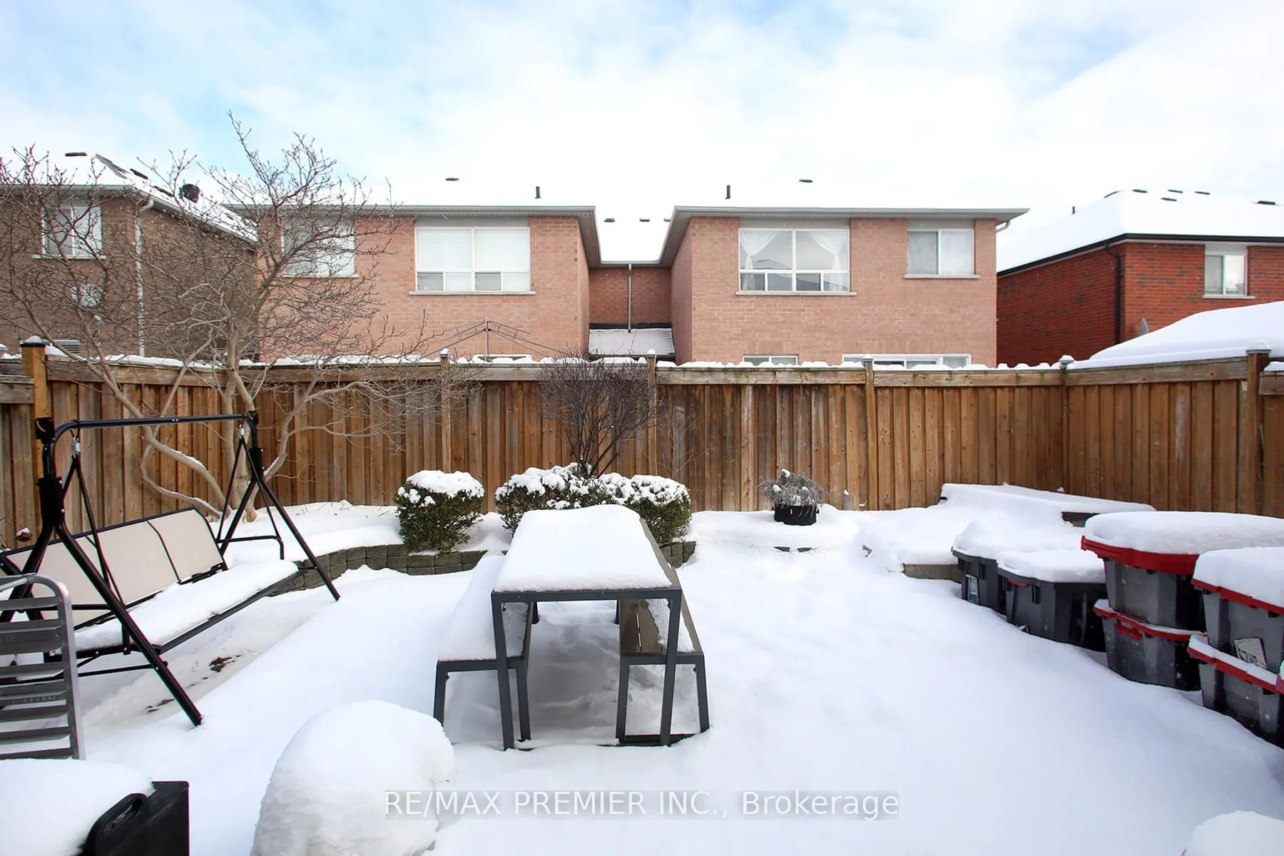 Photo 33 of 45 Dylan Street, Vaughan, Vellore Village — HOMEH
