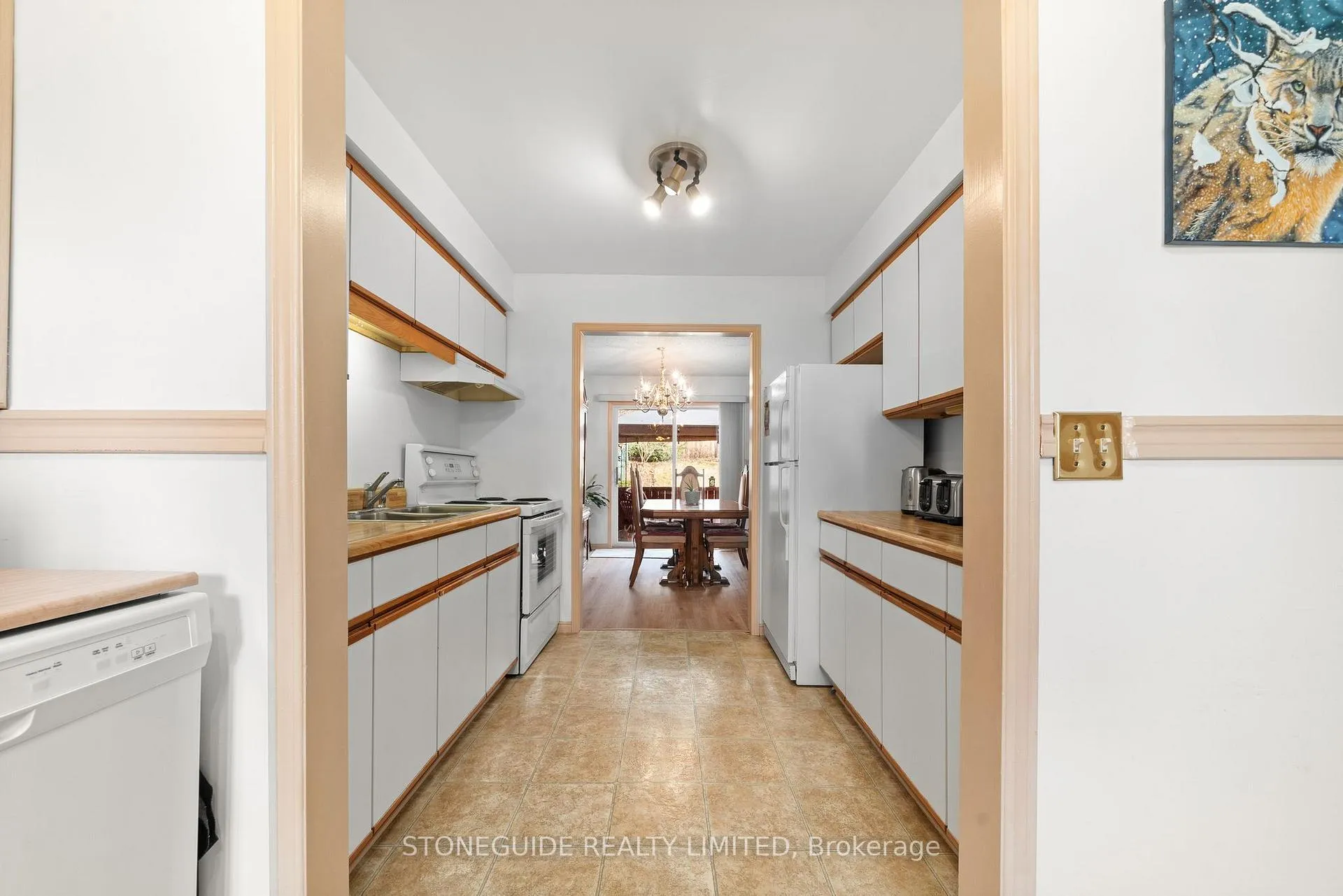 Photo 8 of 161 Sutherland Crescent, Cobourg — HOMEH