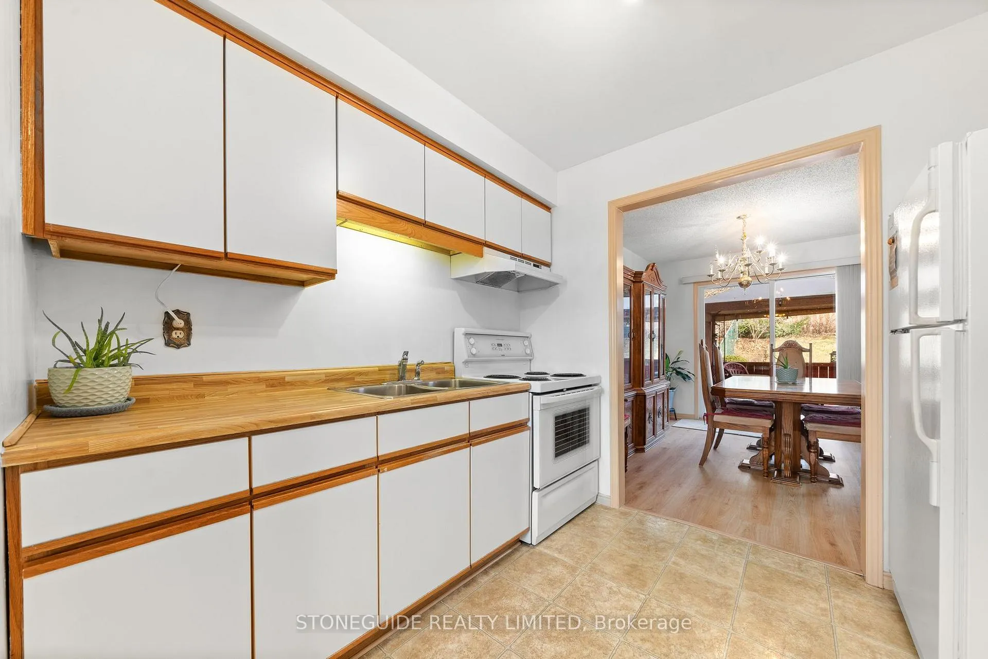 Photo 11 of 161 Sutherland Crescent, Cobourg — HOMEH