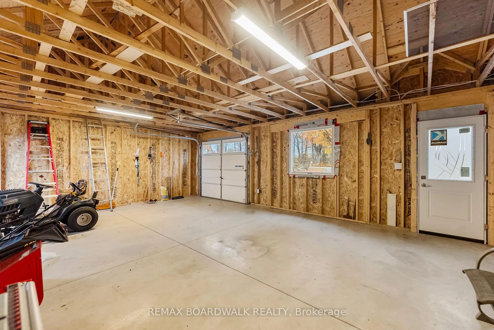 Photo 30 of 272 9th Concession Road, Rideau Lakes, Rideau Lakes (North Crosby) Twp — HOMEH