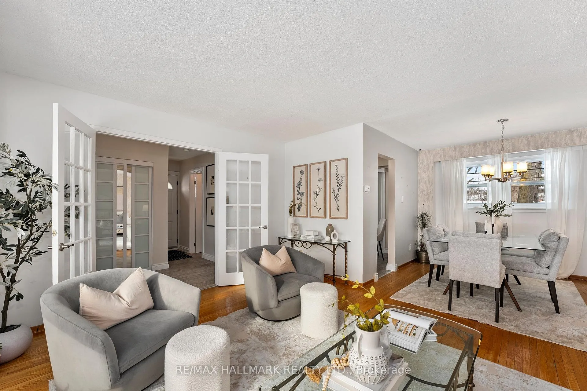 Photo 4 of 239 Archdekin Drive, Brampton, Madoc — HOMEH