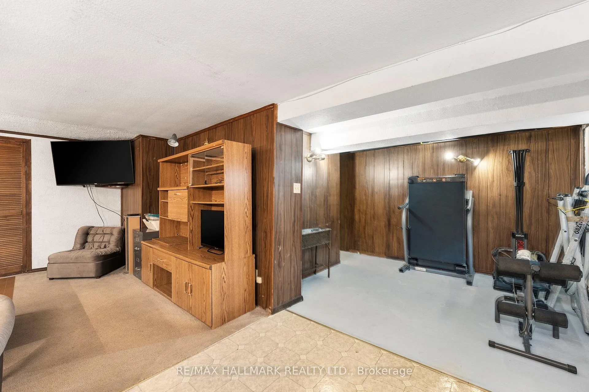 Photo 14 of 239 Archdekin Drive, Brampton, Madoc — HOMEH