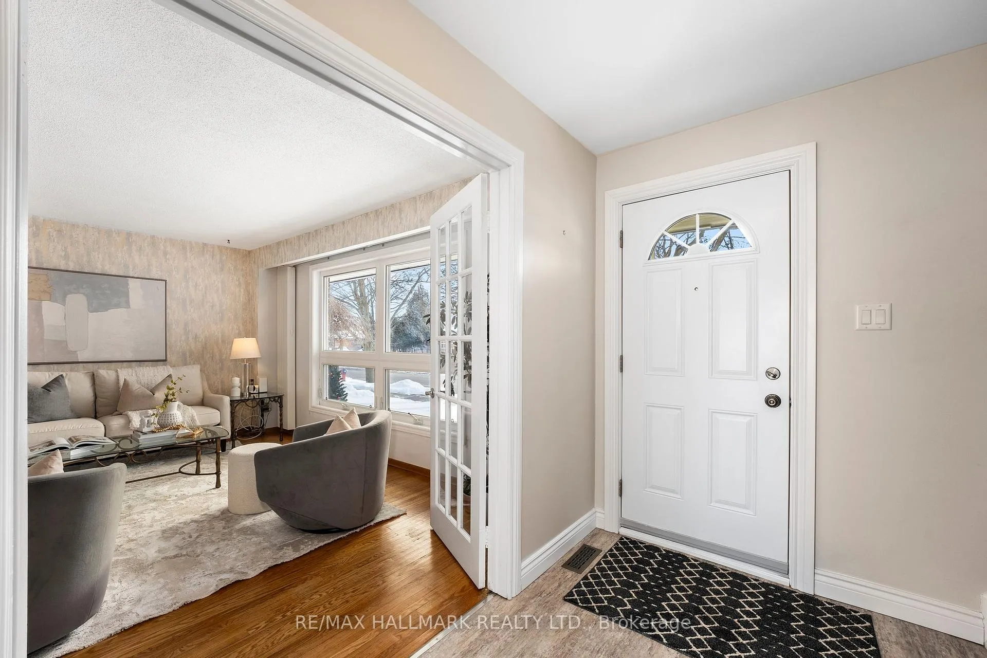 Photo 17 of 239 Archdekin Drive, Brampton, Madoc — HOMEH