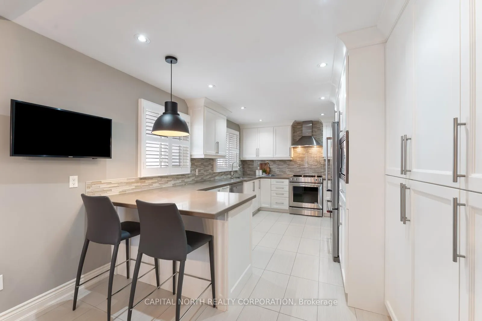 Photo 12 of 38 Macdougall Drive, Brampton, Central Park — HOMEH