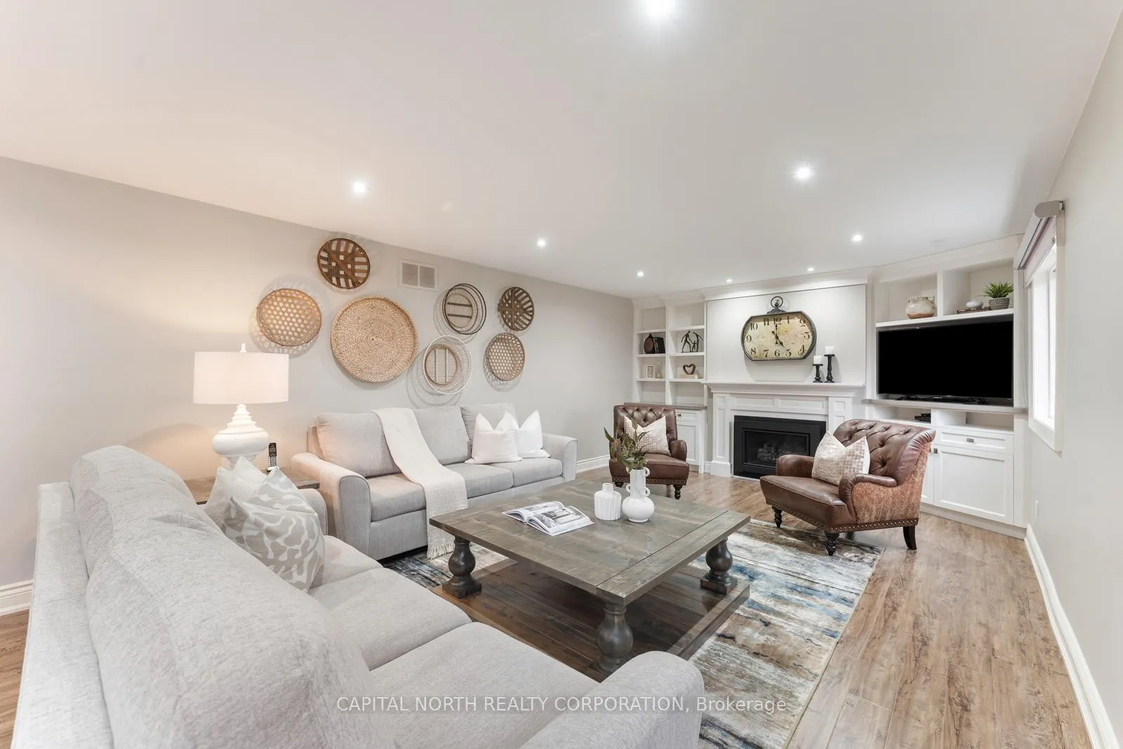 Photo 27 of 38 Macdougall Drive, Brampton, Central Park — HOMEH