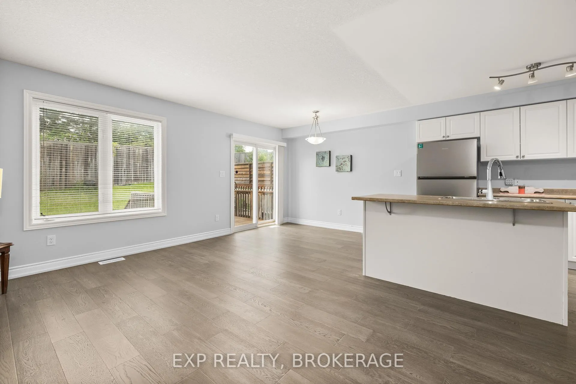 Photo 3 of 82 Amy Lynn Drive, Loyalist, Amherstview — HOMEH