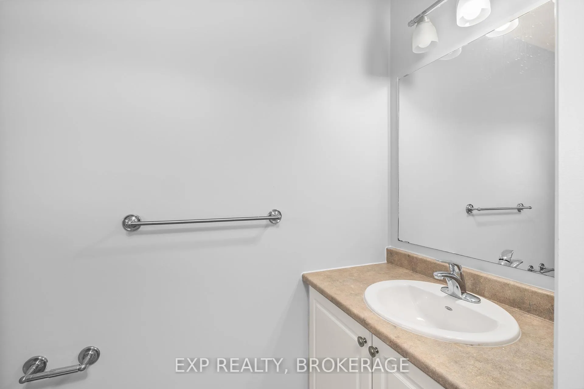 Photo 20 of 82 Amy Lynn Drive, Loyalist, Amherstview — HOMEH