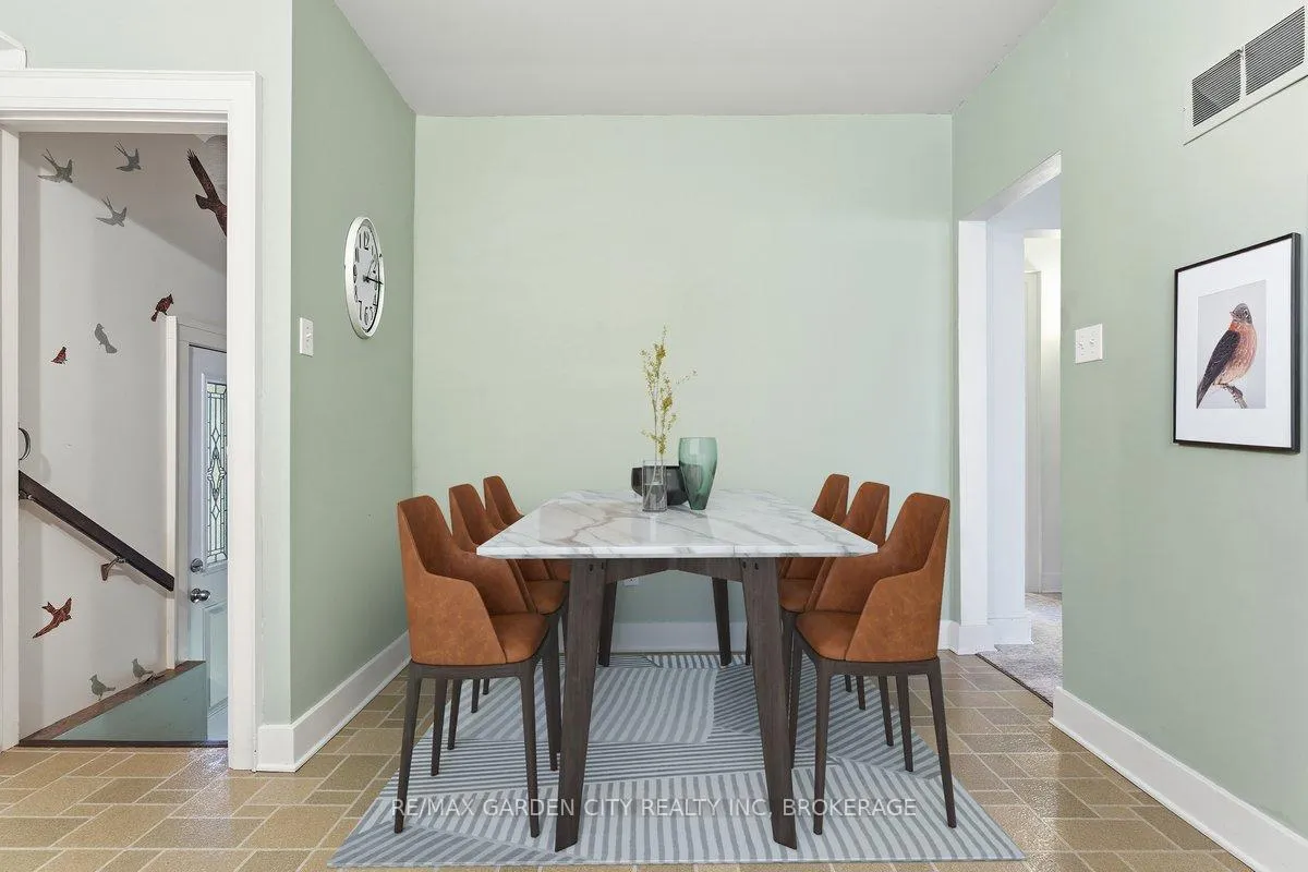 Photo 13 of 1509 Haist Street N, Pelham, Fonthill — HOMEH