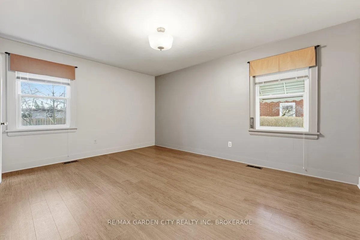 Photo 15 of 1509 Haist Street N, Pelham, Fonthill — HOMEH