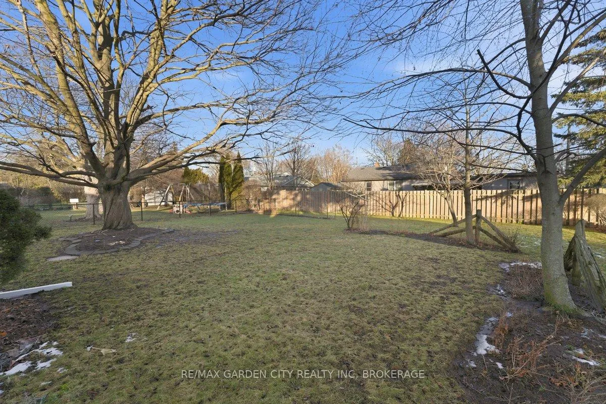 Photo 32 of 1509 Haist Street N, Pelham, Fonthill — HOMEH