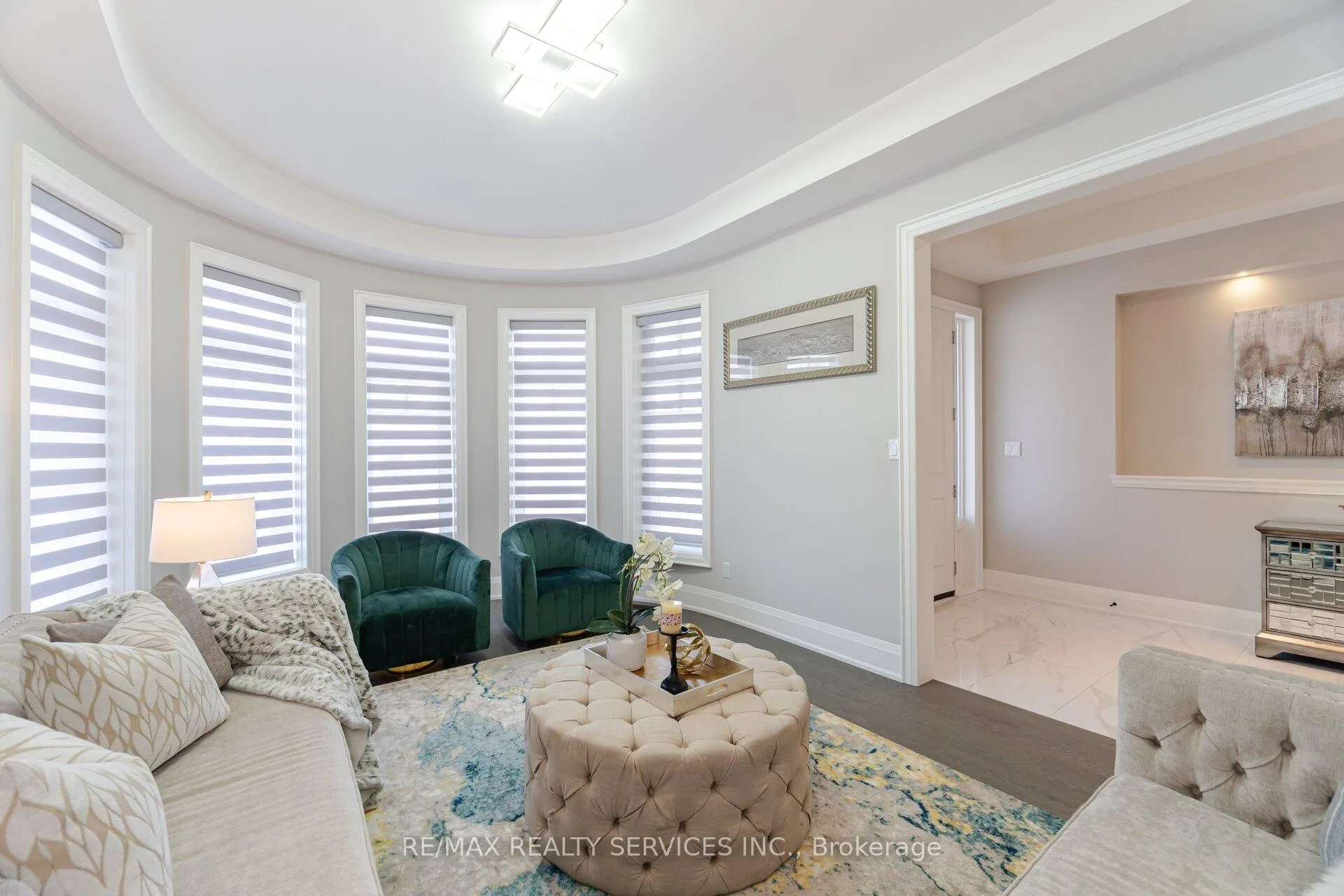 Photo 6 of 27 Endless Circle, Vaughan, Kleinburg — HOMEH