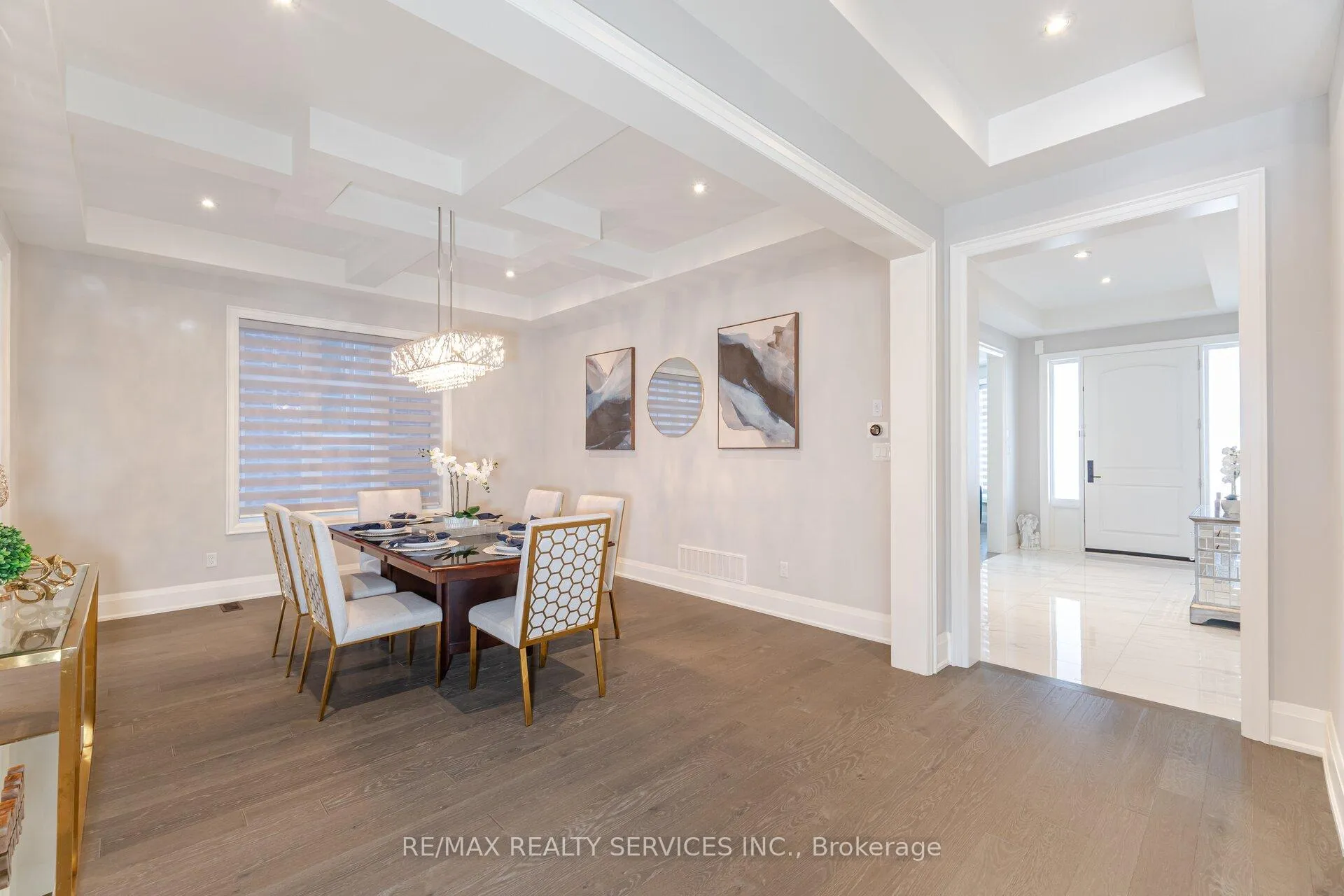Photo 8 of 27 Endless Circle, Vaughan, Kleinburg — HOMEH