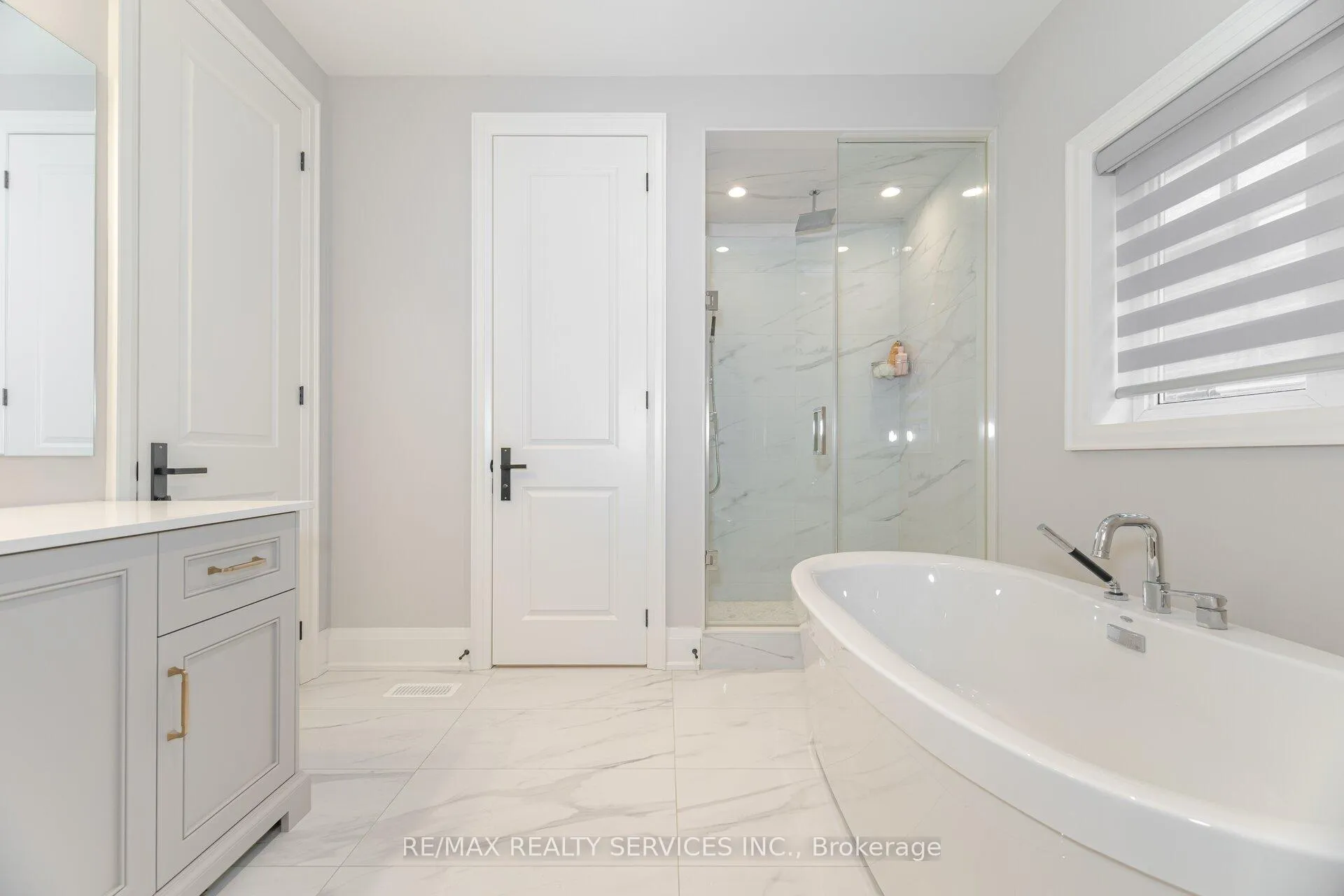 Photo 29 of 27 Endless Circle, Vaughan, Kleinburg — HOMEH