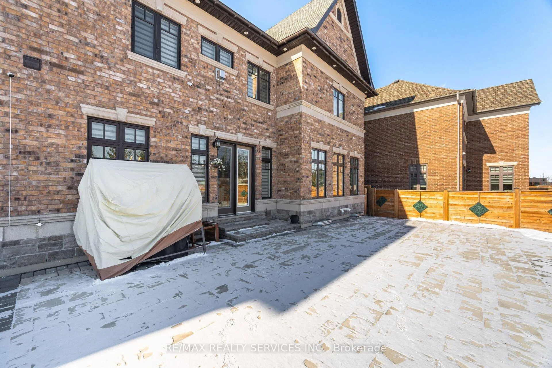 Photo 40 of 27 Endless Circle, Vaughan, Kleinburg — HOMEH