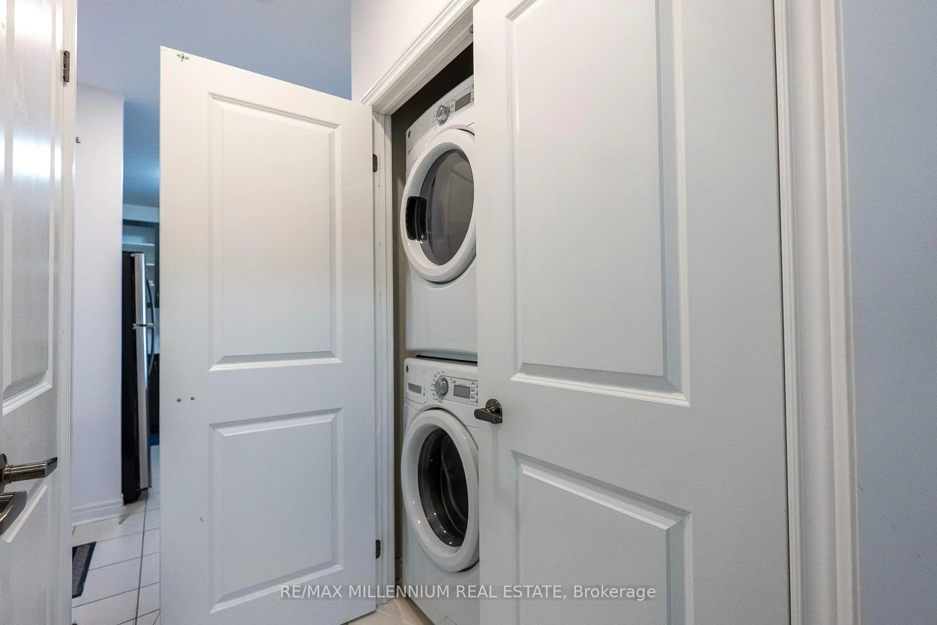 Photo 9 of Unit 323, 7325 Markham Road, Markham, Cedarwood — HOMEH