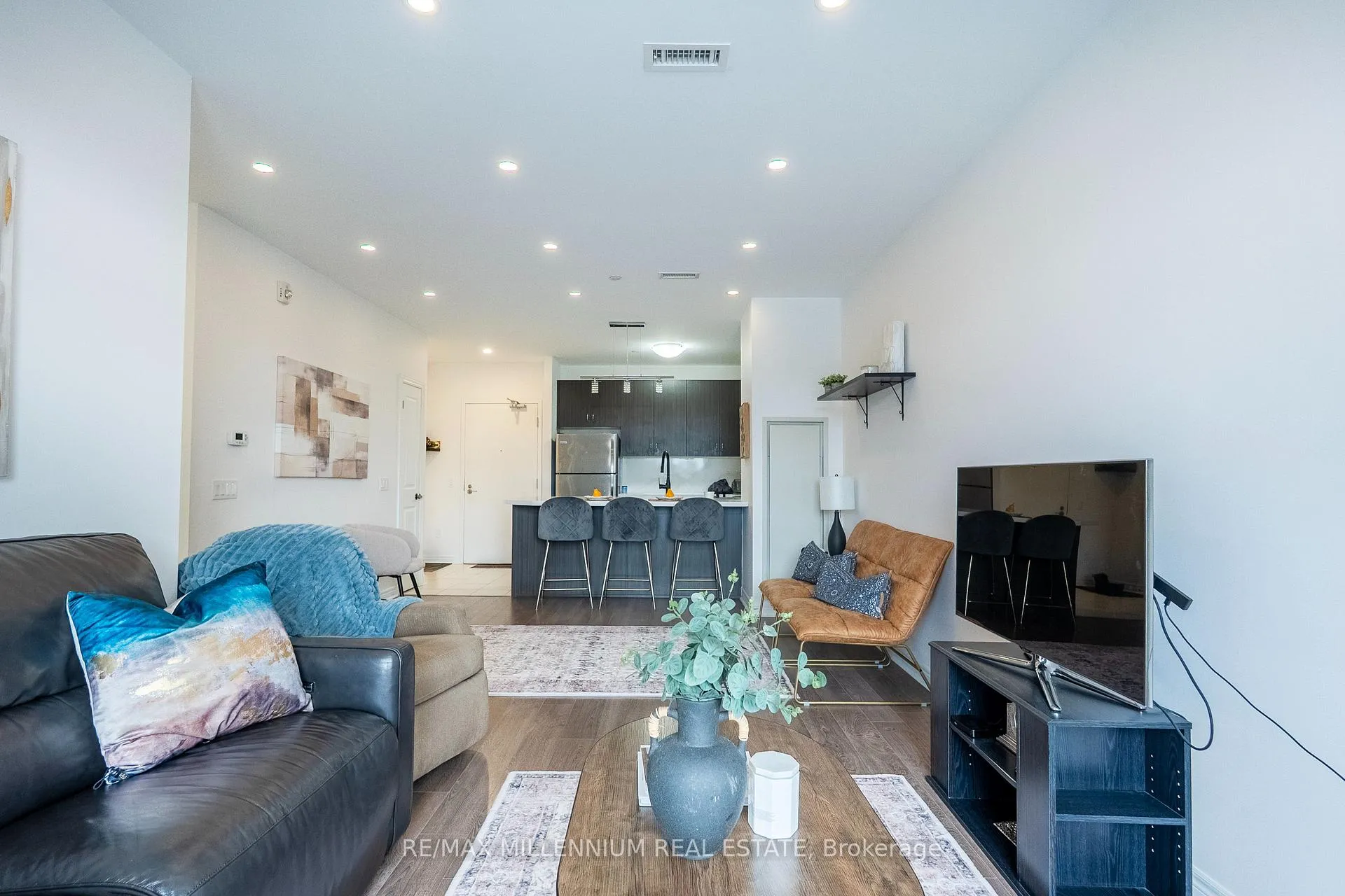 Photo 14 of Unit 323, 7325 Markham Road, Markham, Cedarwood — HOMEH