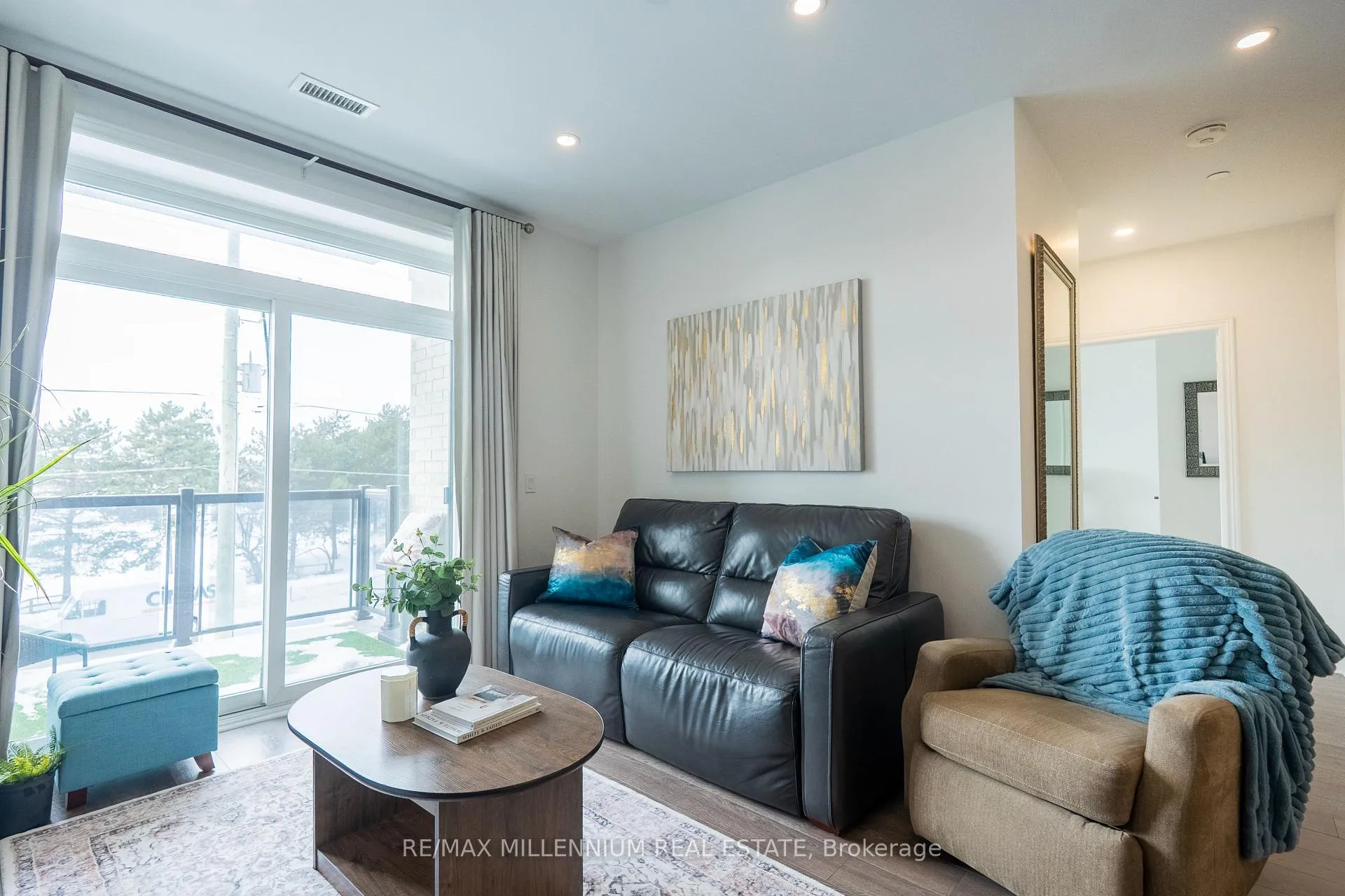 Photo 17 of Unit 323, 7325 Markham Road, Markham, Cedarwood — HOMEH