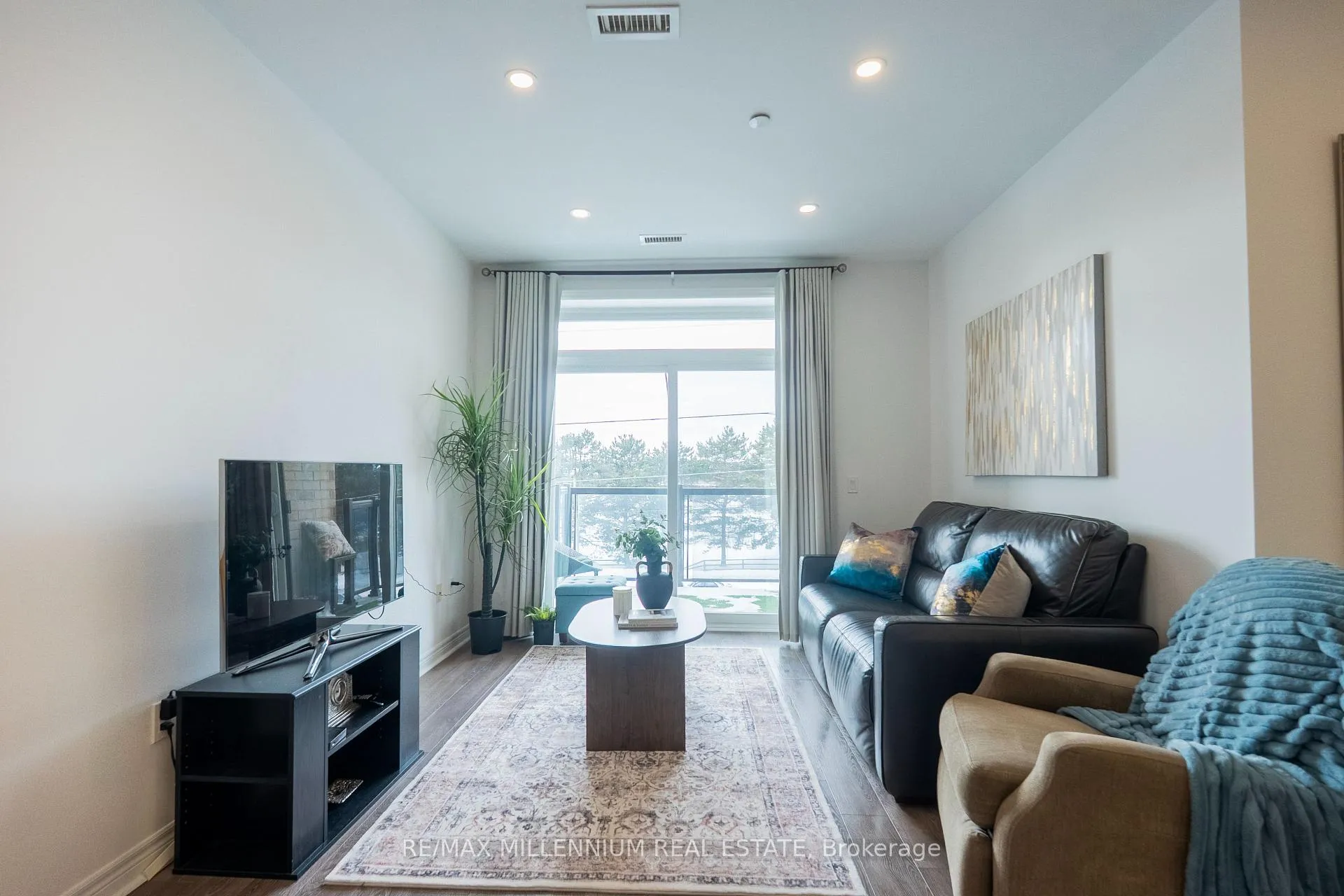 Photo 18 of Unit 323, 7325 Markham Road, Markham, Cedarwood — HOMEH